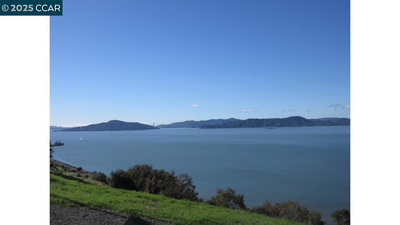 Detail Gallery Image 4 of 22 For 0 Crest Ave, Richmond,  CA 94801 - – Beds | – Baths