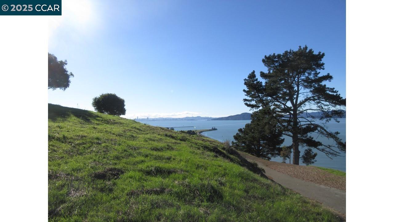 Detail Gallery Image 10 of 22 For 0 Crest Ave, Richmond,  CA 94801 - – Beds | – Baths