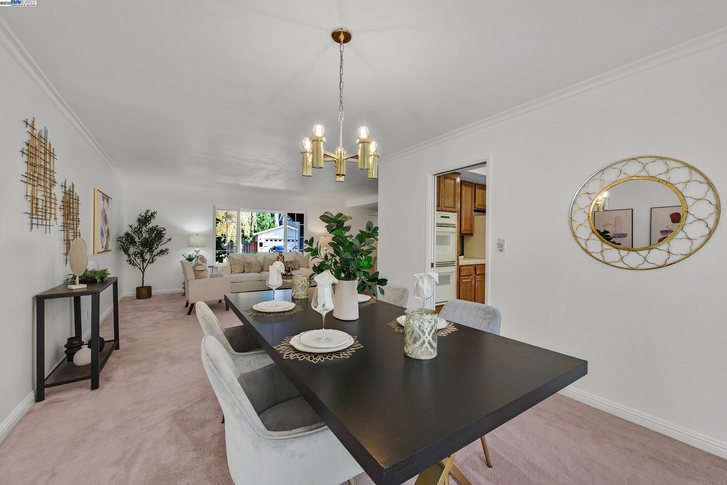 Detail Gallery Image 17 of 52 For 359 Cardona Cir, San Ramon,  CA 94583 - 4 Beds | 2/1 Baths