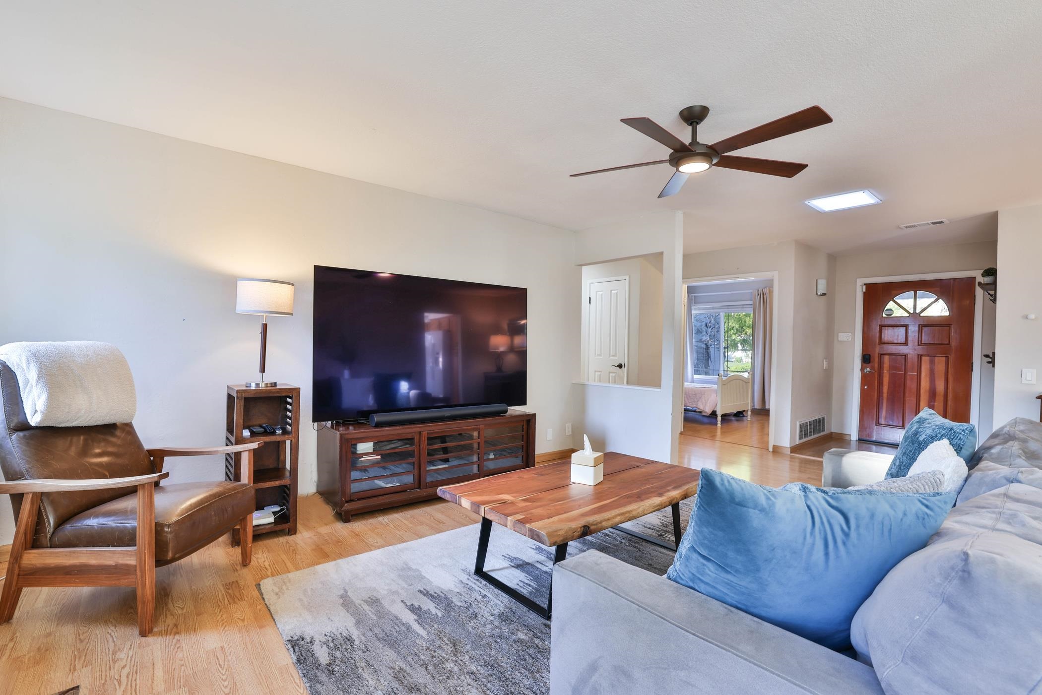 Detail Gallery Image 11 of 22 For 450 Madison Dr, San Jose,  CA 95123 - 3 Beds | 2 Baths