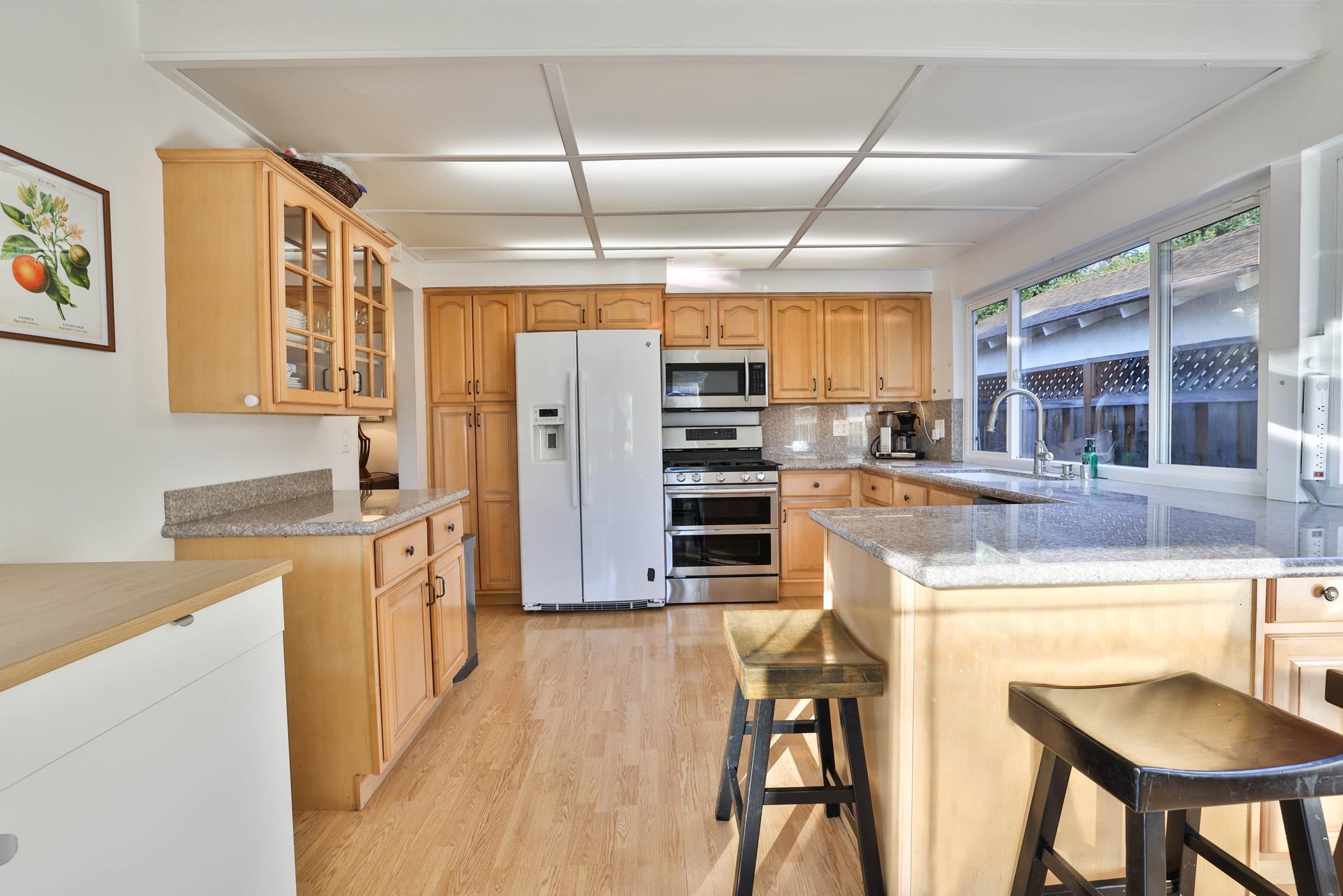 Detail Gallery Image 12 of 22 For 450 Madison Dr, San Jose,  CA 95123 - 3 Beds | 2 Baths