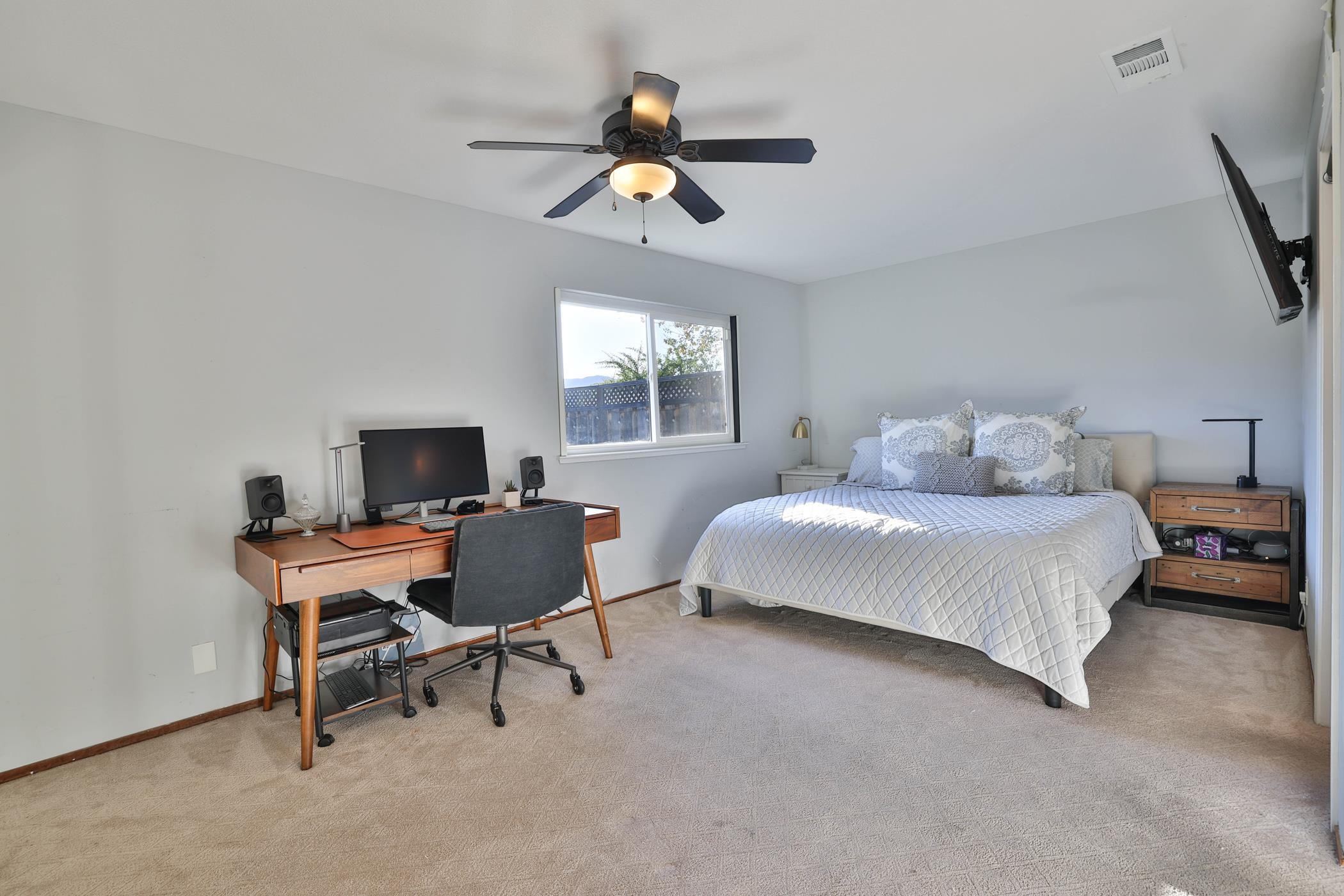 Detail Gallery Image 6 of 22 For 450 Madison Dr, San Jose,  CA 95123 - 3 Beds | 2 Baths