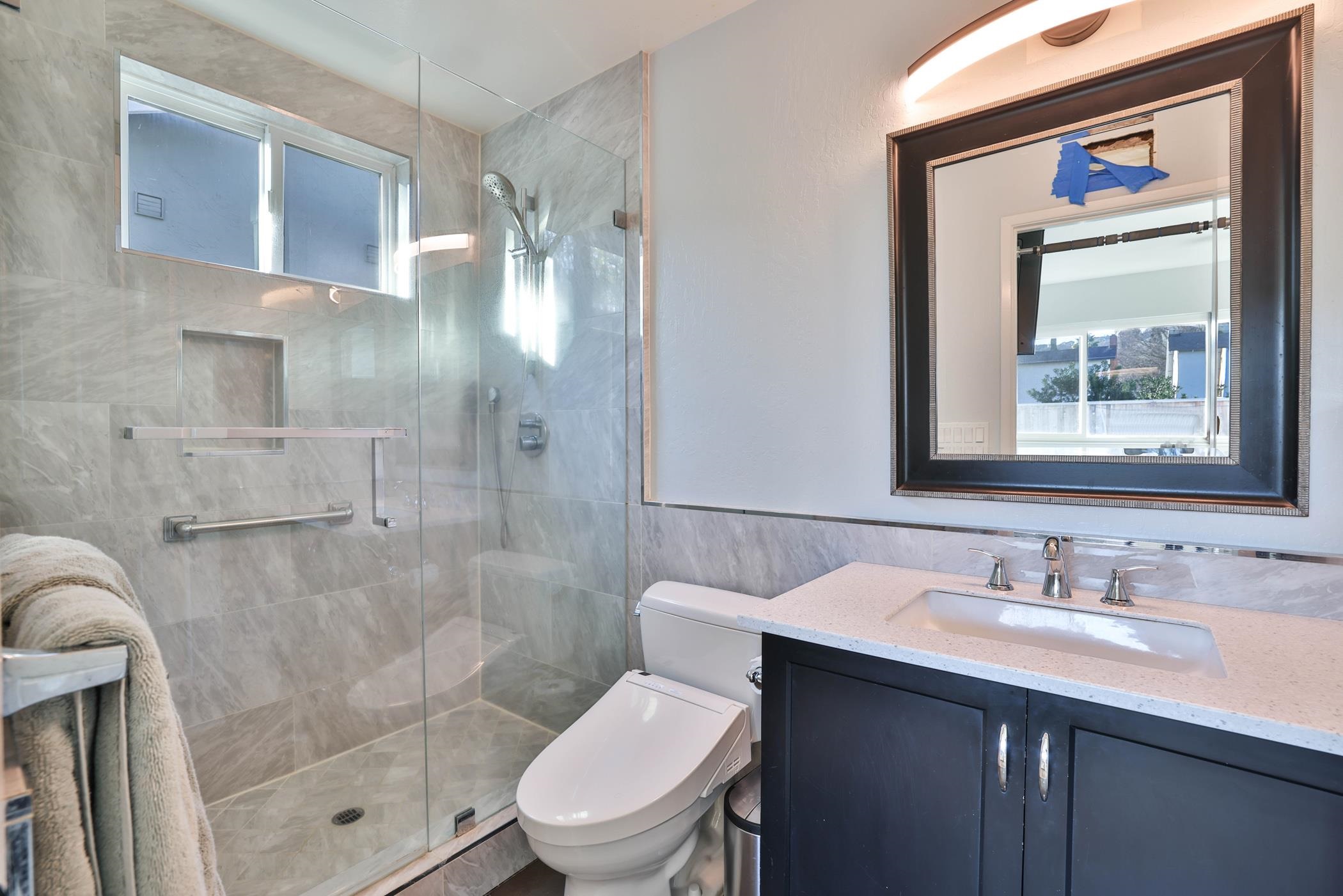 Detail Gallery Image 8 of 22 For 450 Madison Dr, San Jose,  CA 95123 - 3 Beds | 2 Baths