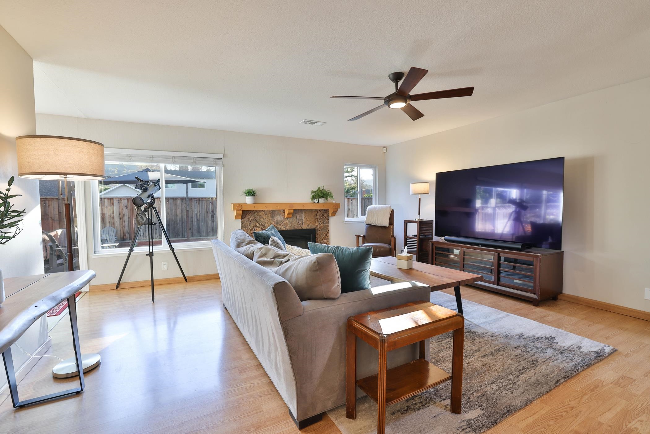 Detail Gallery Image 9 of 22 For 450 Madison Dr, San Jose,  CA 95123 - 3 Beds | 2 Baths