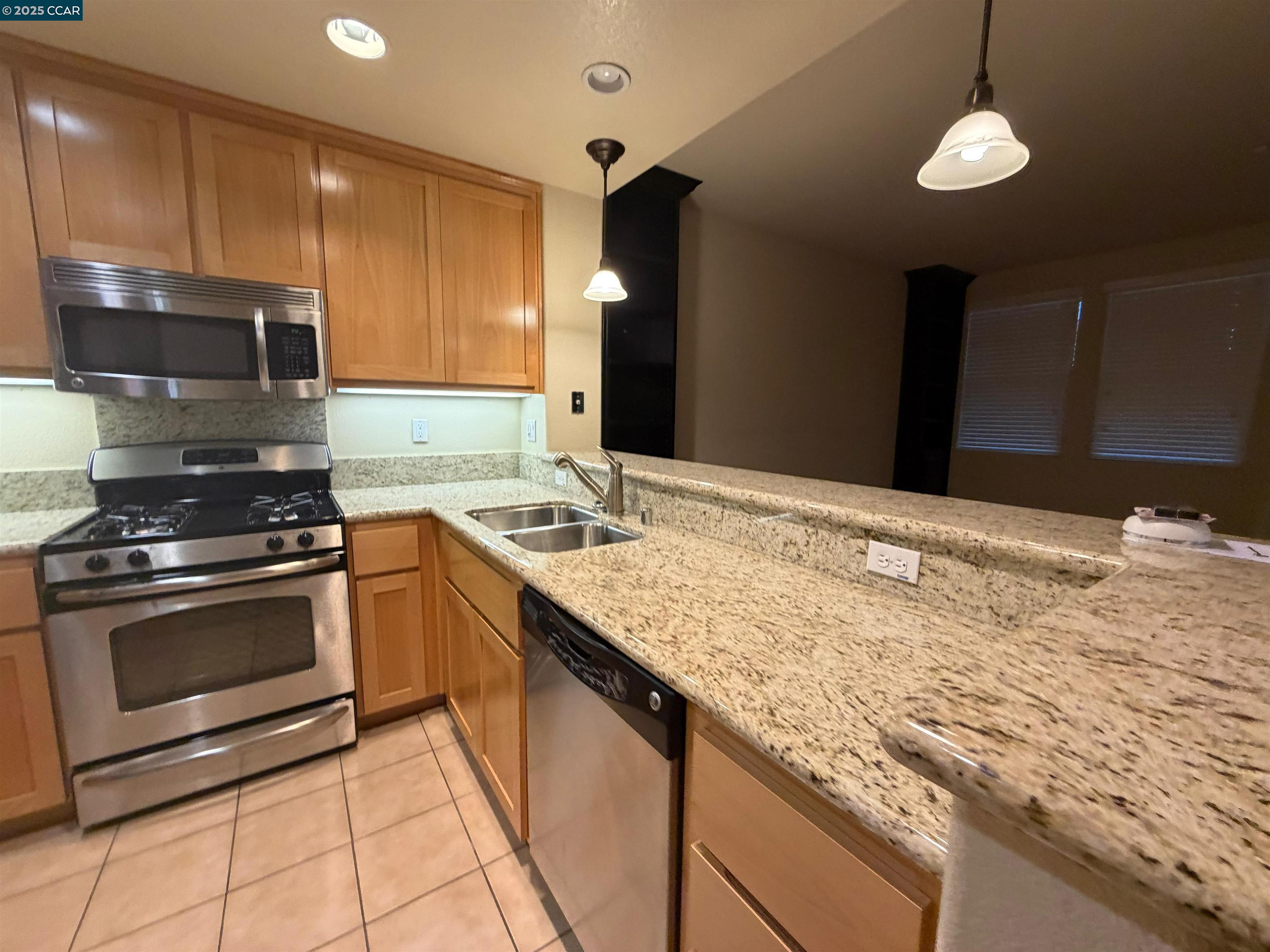 Photo #21: 41119660 Listing: Photo #21