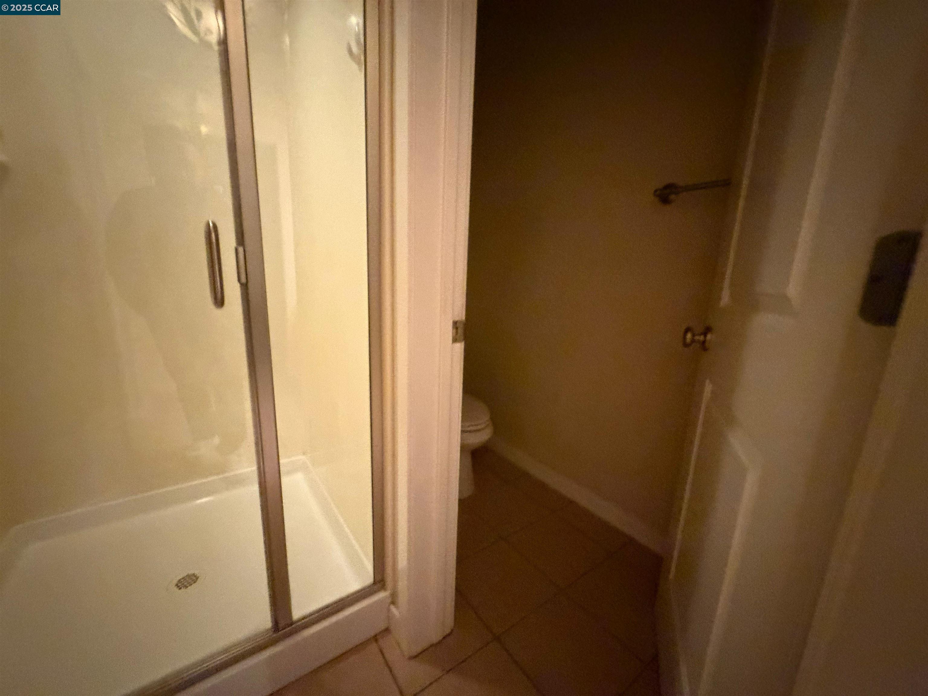 Photo #4: 41119660 Listing: Photo #4