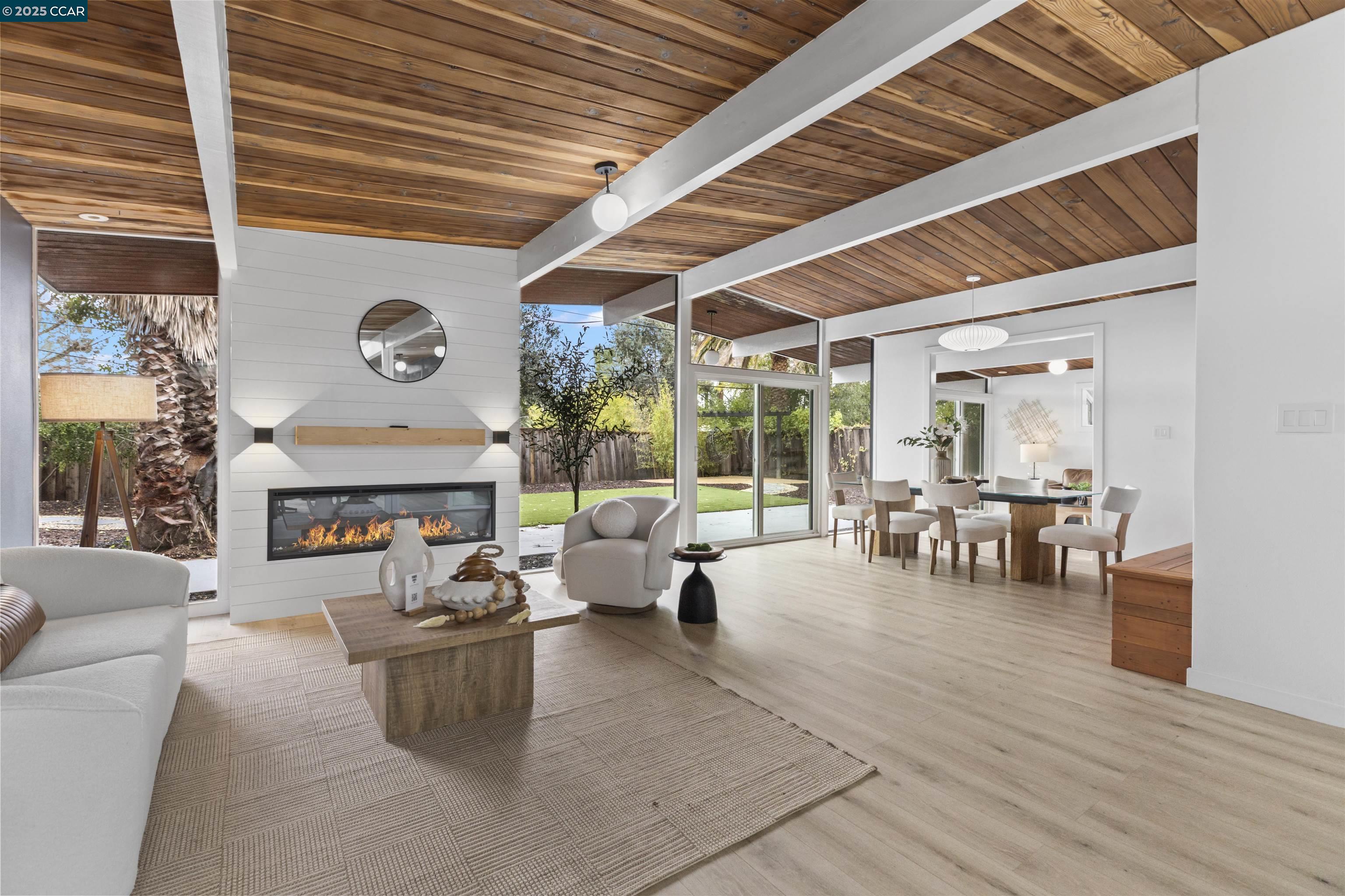 Detail Gallery Image 15 of 45 For 3712 Barrington Dr, Concord,  CA 94518-1614 - 4 Beds | 2 Baths