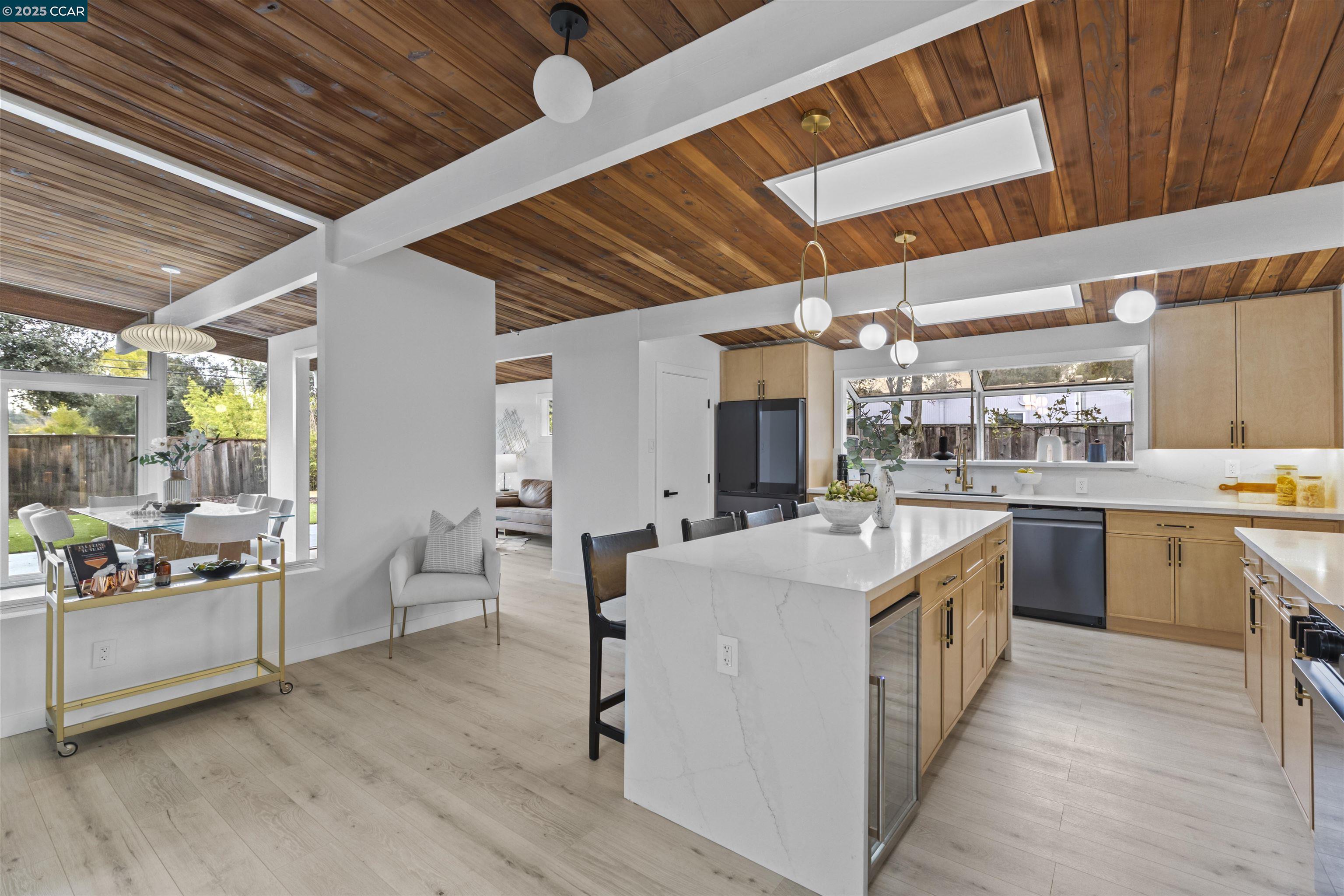 Detail Gallery Image 26 of 45 For 3712 Barrington Dr, Concord,  CA 94518-1614 - 4 Beds | 2 Baths