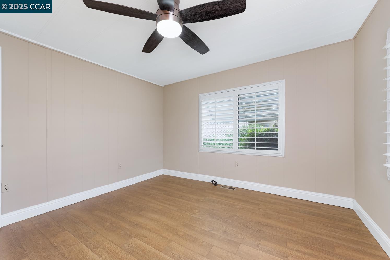 Detail Gallery Image 13 of 46 For 2197 Dalis Drive #124,  Concord,  CA 94520-5419 - 2 Beds | 1/1 Baths