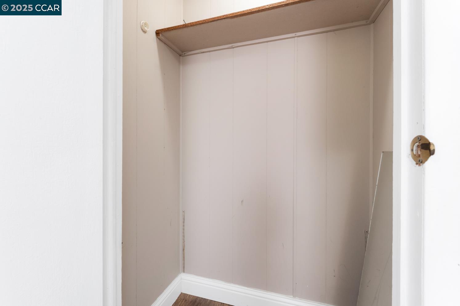 Detail Gallery Image 19 of 46 For 2197 Dalis Drive #124,  Concord,  CA 94520-5419 - 2 Beds | 1/1 Baths