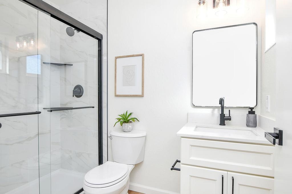 Detail Gallery Image 17 of 34 For 2342 Platt Drive, Martinez,  CA 94553-5019 - 4 Beds | 2 Baths