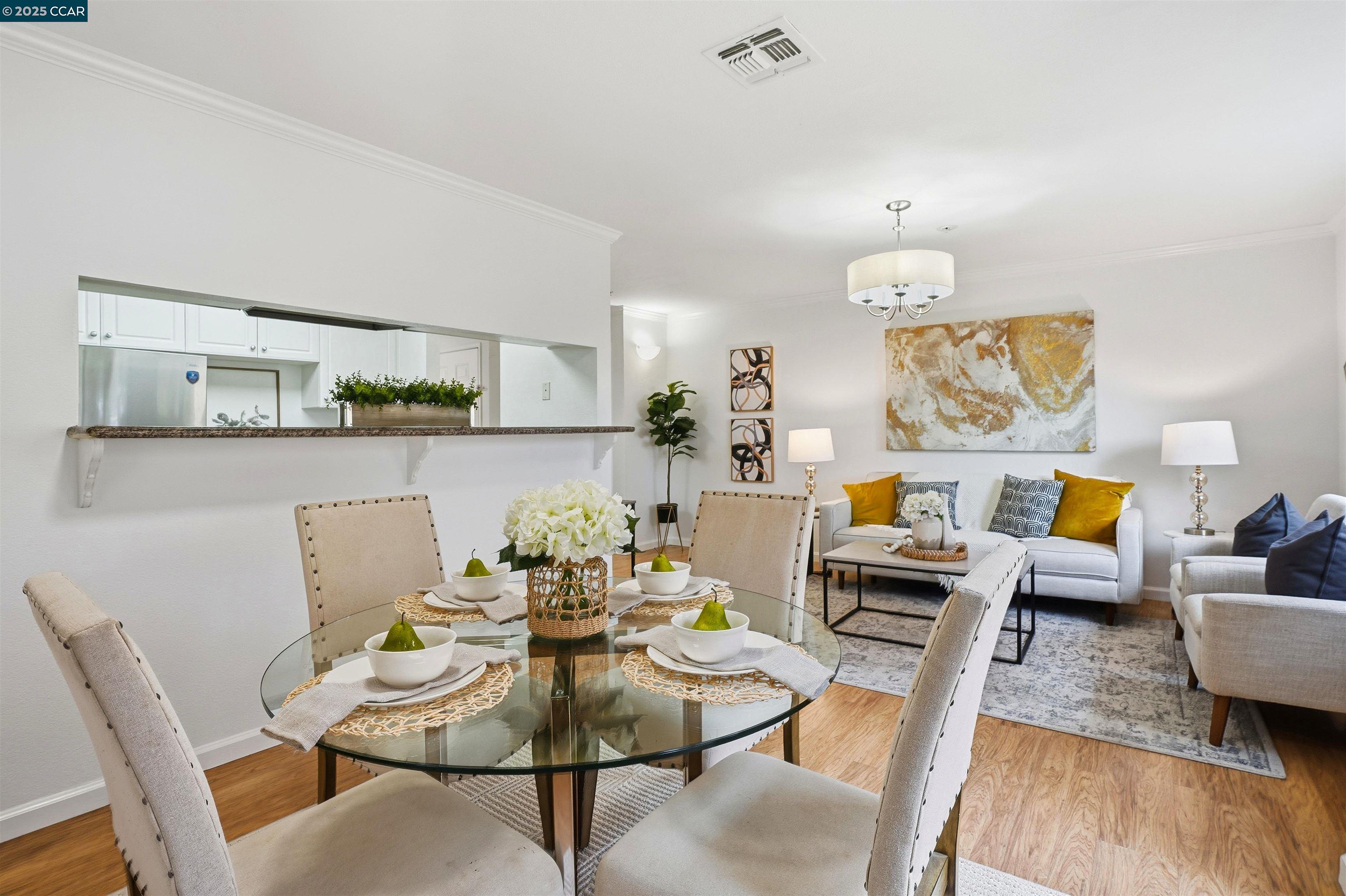 Photo #9: 41119669 Listing: Photo #9