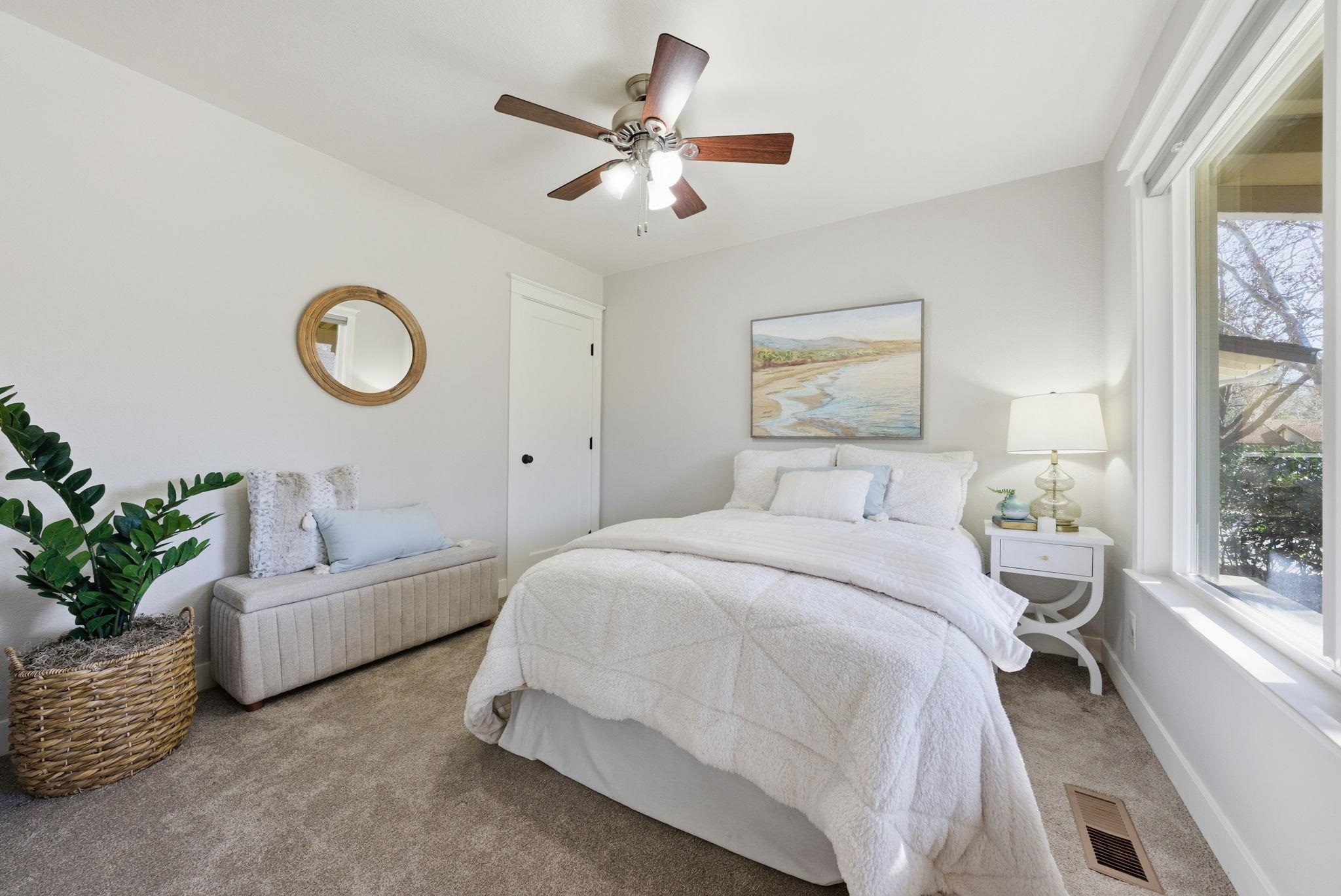 Detail Gallery Image 24 of 59 For 572 Old Farm Rd, Danville,  CA 94526 - 5 Beds | 2 Baths