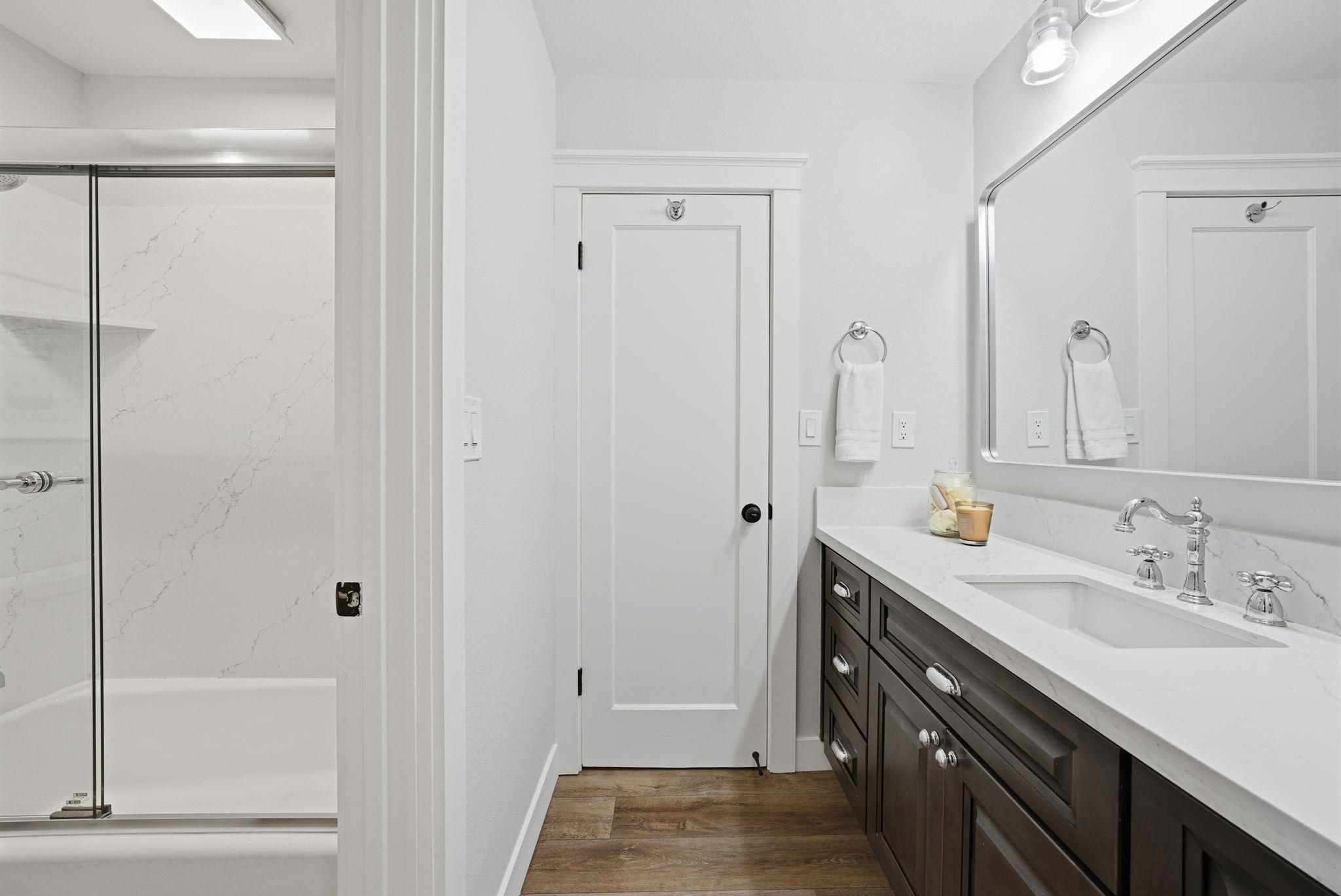 Detail Gallery Image 25 of 58 For 572 Old Farm Rd, Danville,  CA 94526 - 5 Beds | 2 Baths