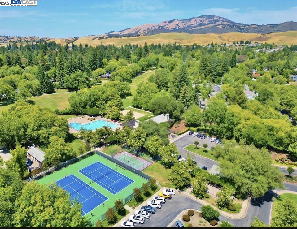 Detail Gallery Image 43 of 59 For 572 Old Farm Rd, Danville,  CA 94526 - 5 Beds | 2 Baths