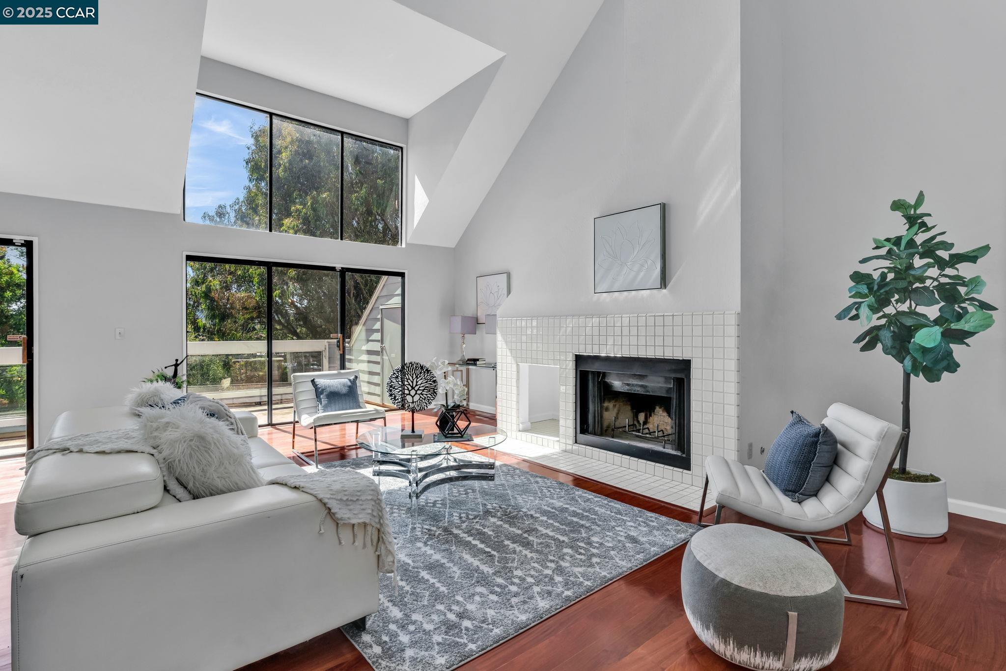 Photo #12: 41119676 Listing: Photo #12