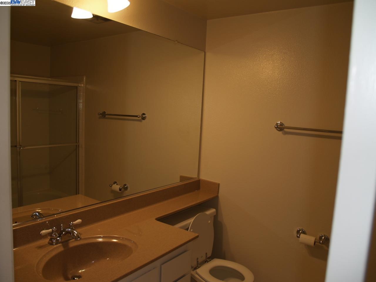 Detail Gallery Image 18 of 35 For 515 Rolling Hills Ln, Danville,  CA 94526 - 2 Beds | 2 Baths