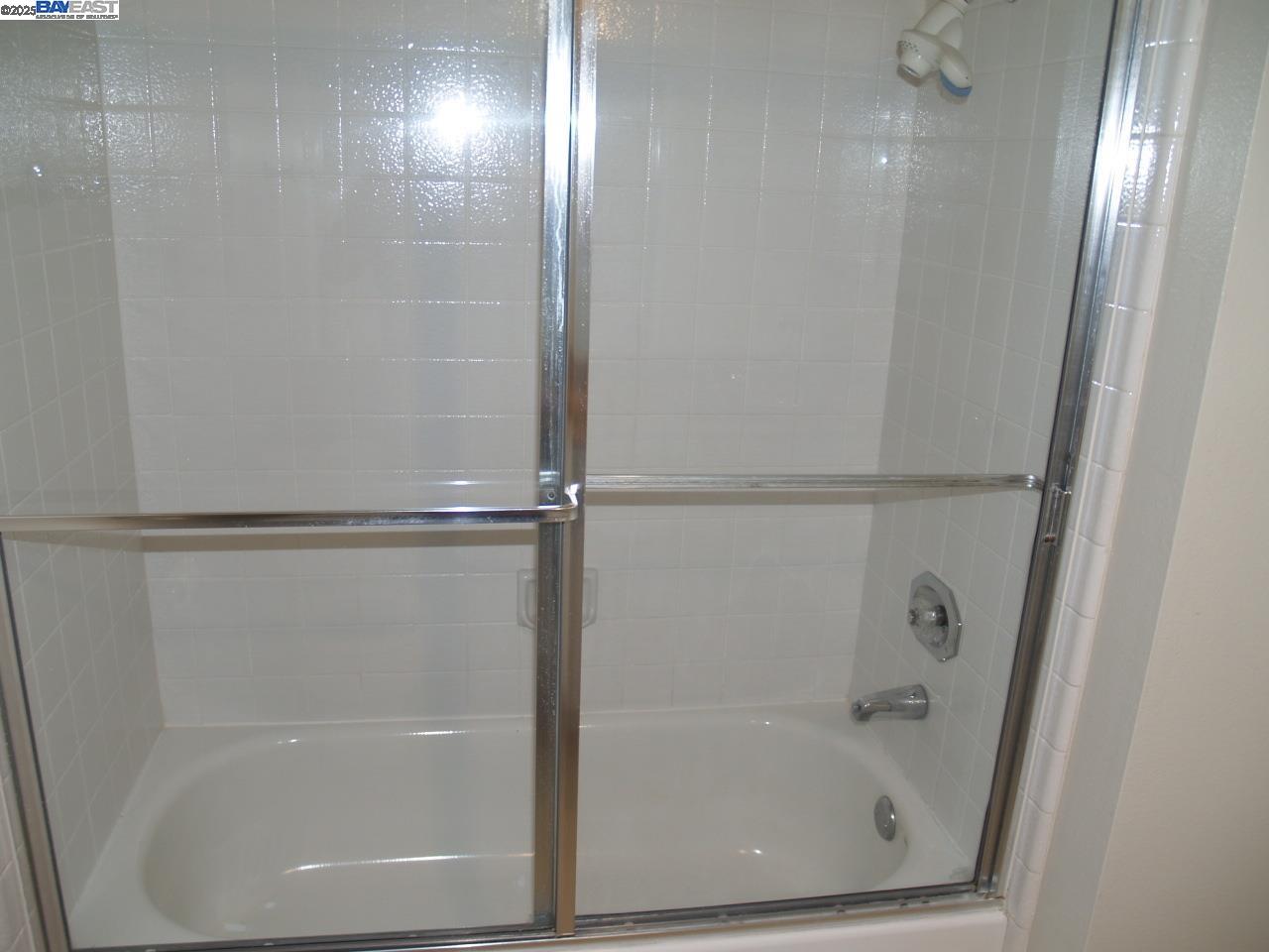 Detail Gallery Image 19 of 35 For 515 Rolling Hills Ln, Danville,  CA 94526 - 2 Beds | 2 Baths