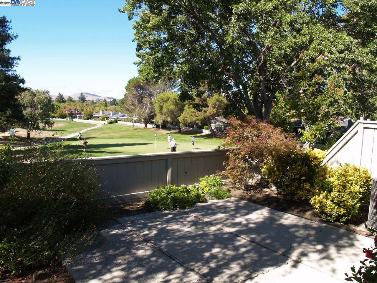 Detail Gallery Image 31 of 35 For 515 Rolling Hills Ln, Danville,  CA 94526 - 2 Beds | 2 Baths