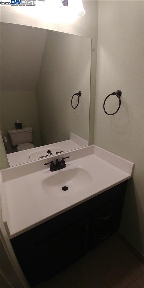 Detail Gallery Image 8 of 18 For 2551 Twin Creeks Dr, San Ramon,  CA 94583 - 2 Beds | 1/1 Baths