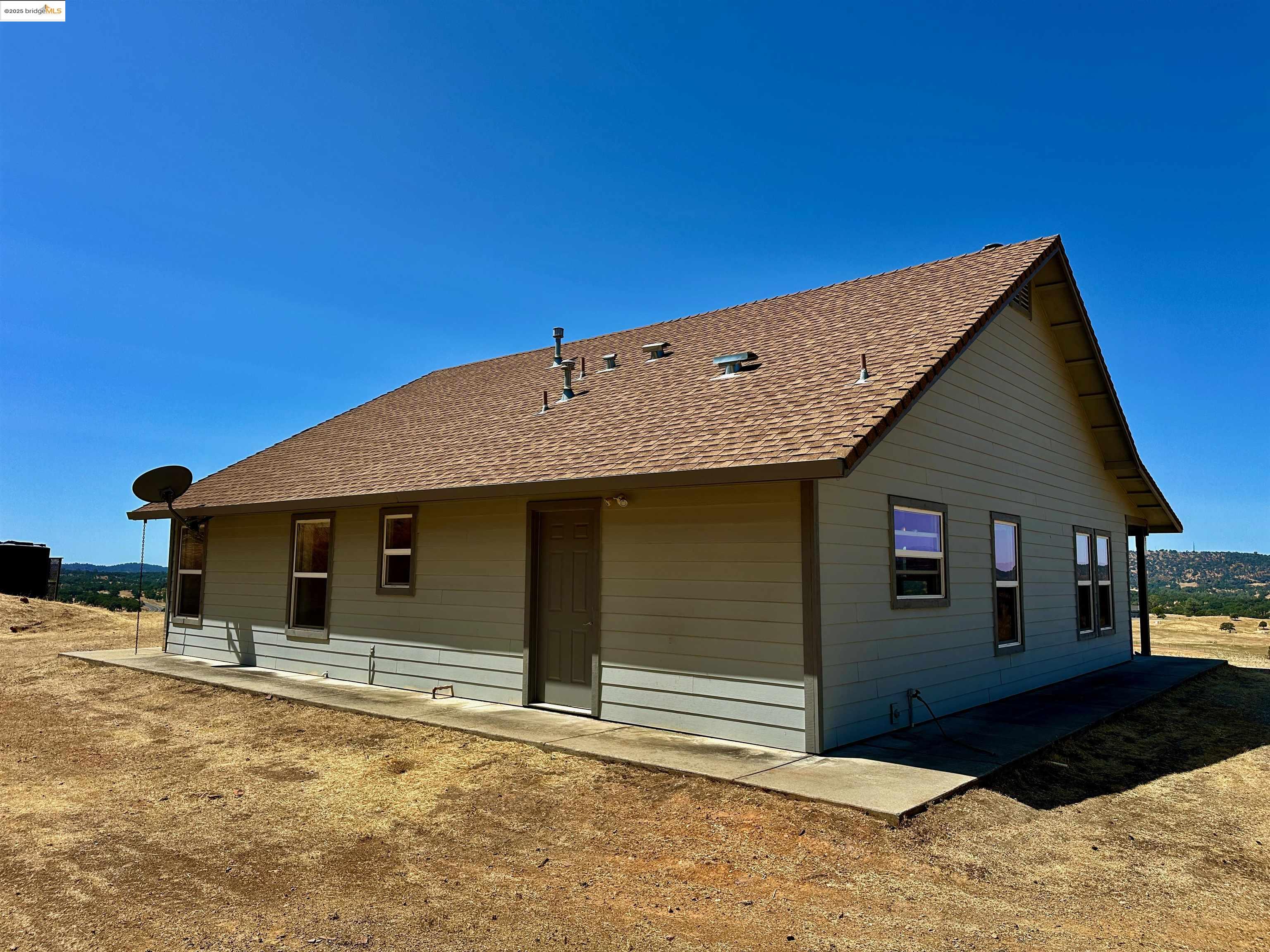 Detail Gallery Image 23 of 37 For 660 Hodson Rd, Copperopolis,  CA 95228 - 3 Beds | 2 Baths