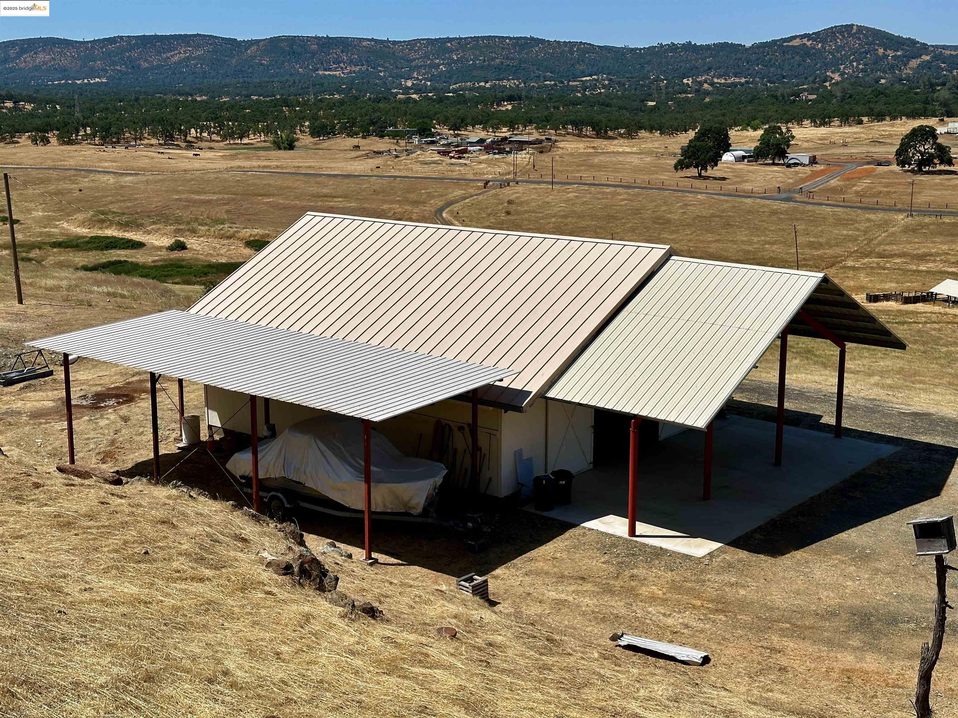 Detail Gallery Image 26 of 37 For 660 Hodson Rd, Copperopolis,  CA 95228 - 3 Beds | 2 Baths