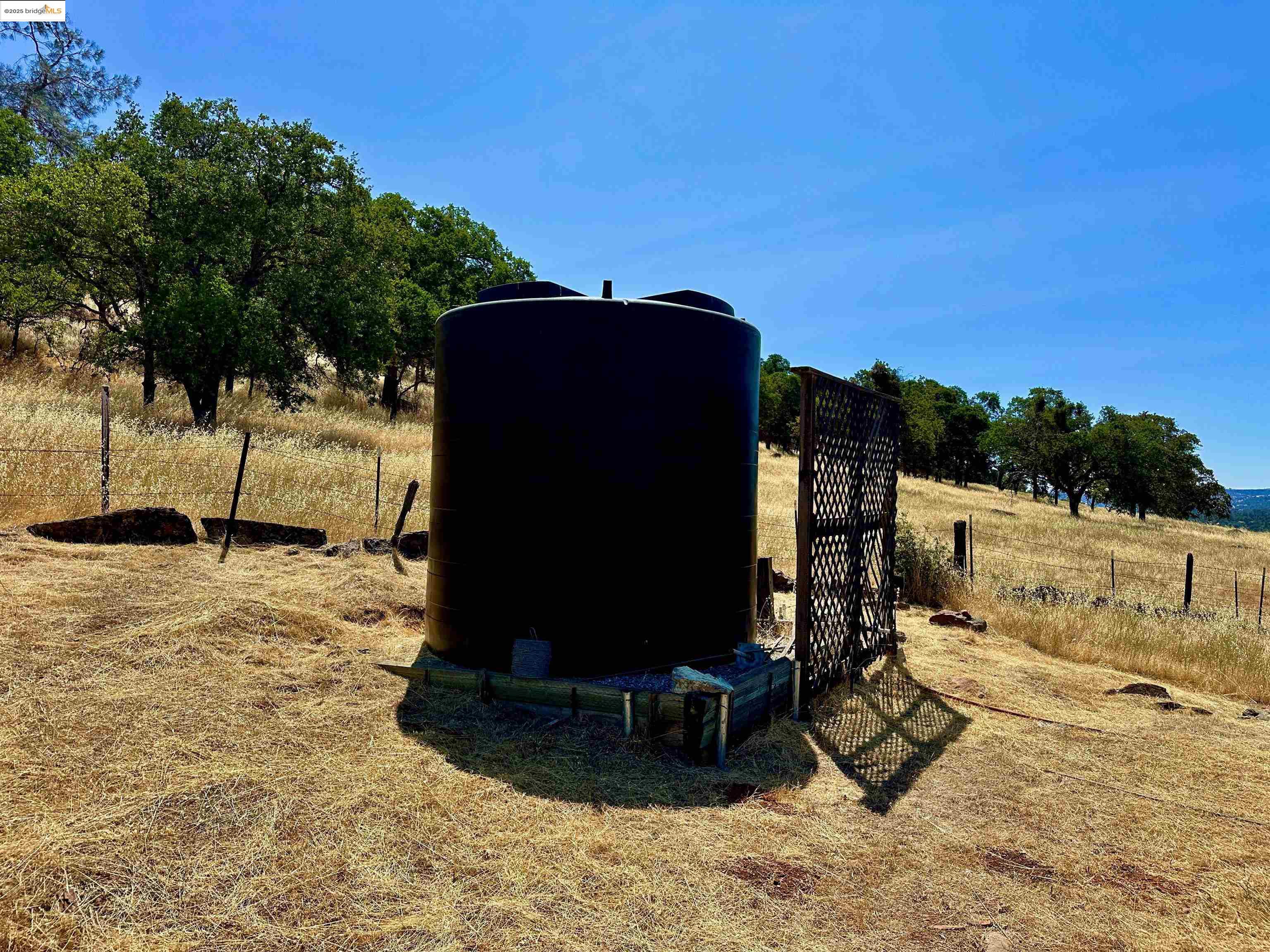 Detail Gallery Image 36 of 37 For 660 Hodson Rd, Copperopolis,  CA 95228 - 3 Beds | 2 Baths