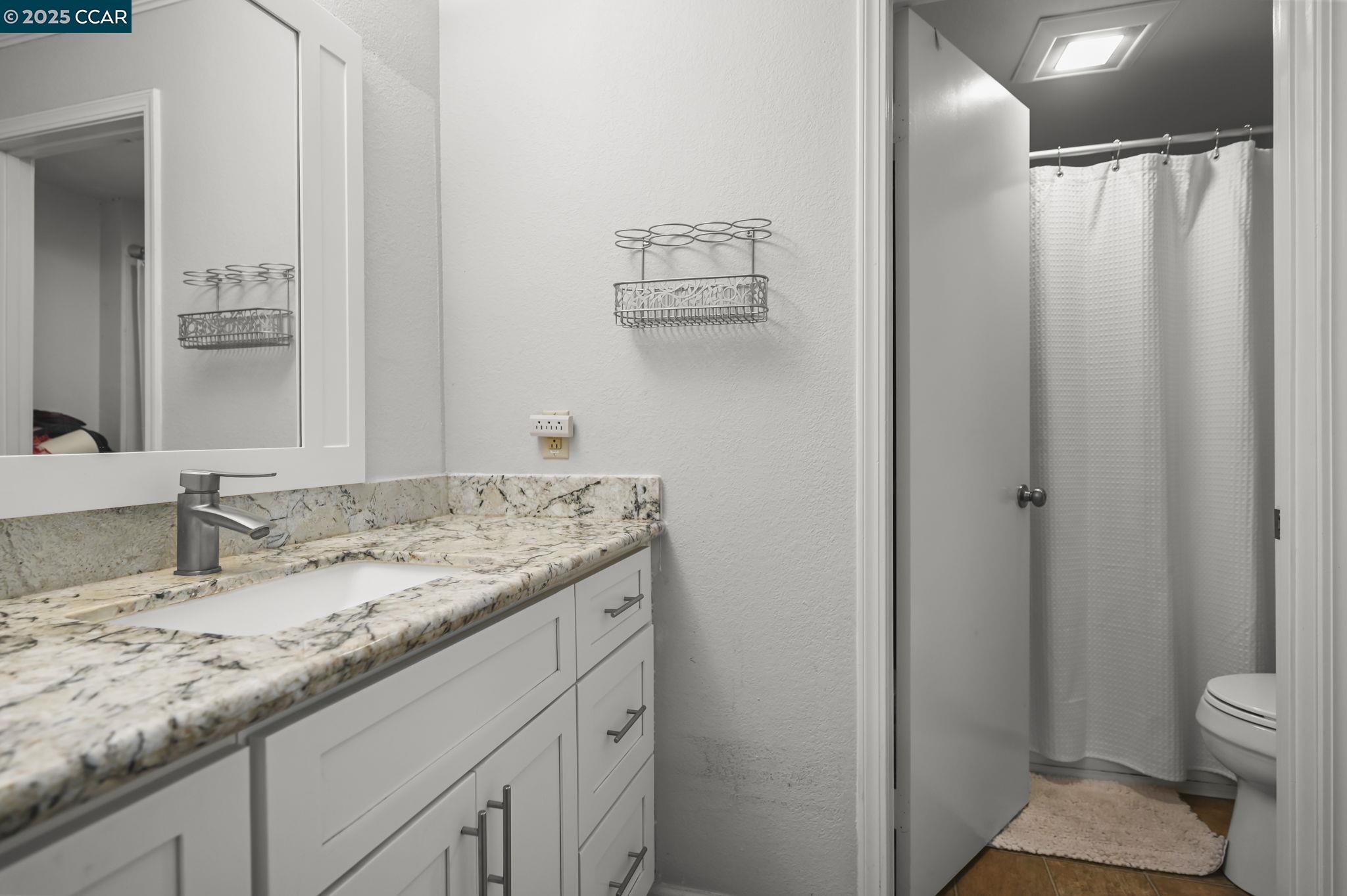 Photo #19: 41119696 Listing: Photo #19