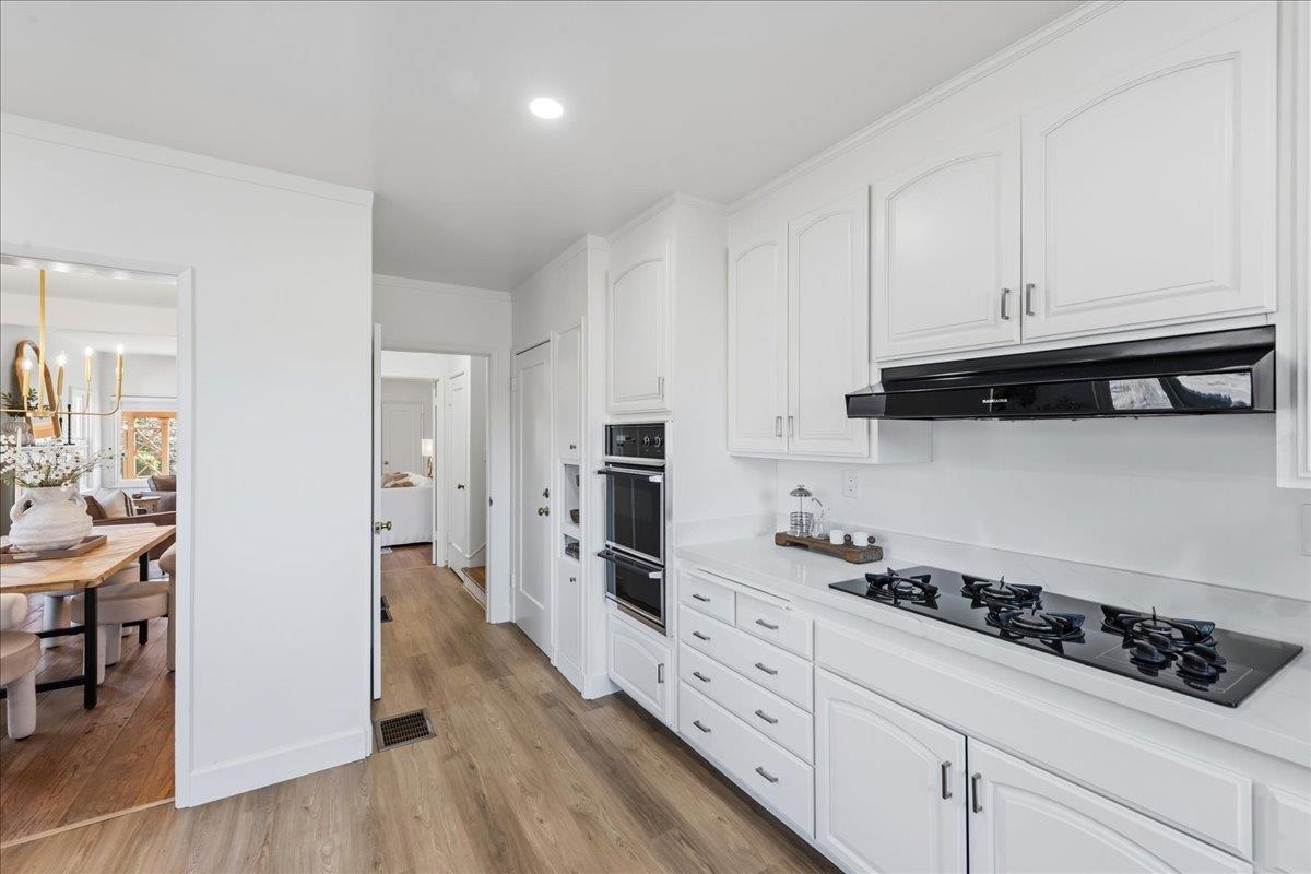 Detail Gallery Image 14 of 41 For 1515 Rose St, Berkeley,  CA 94703 - 4 Beds | 1 Baths