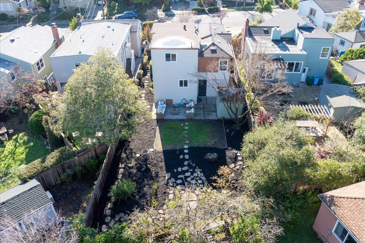 Detail Gallery Image 40 of 41 For 1515 Rose St, Berkeley,  CA 94703 - 4 Beds | 1 Baths