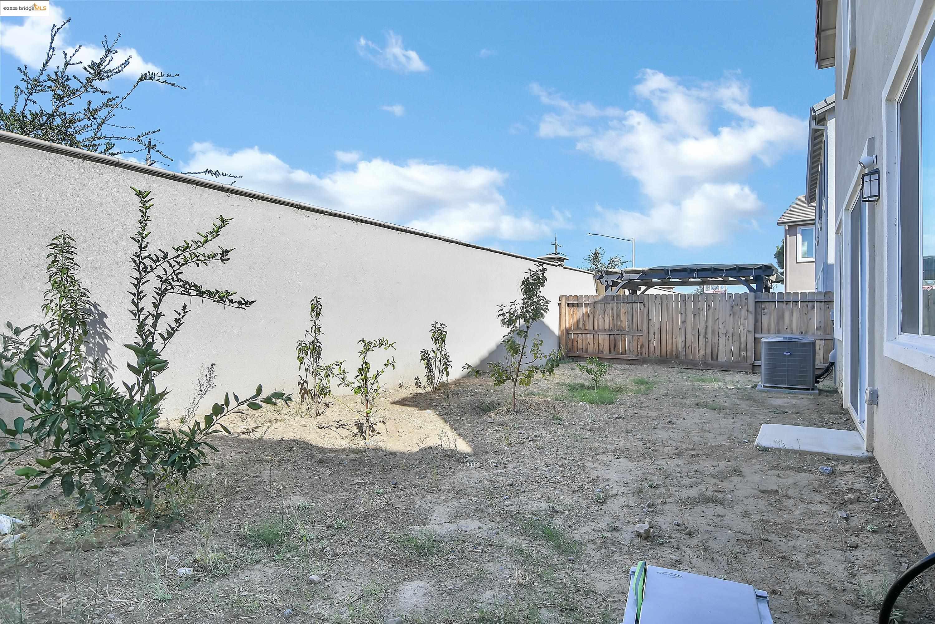 Detail Gallery Image 26 of 33 For 876 Diamante Way, Oakley,  CA 94561 - 4 Beds | 2/1 Baths