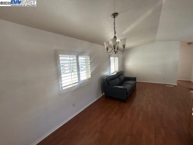 Detail Gallery Image 16 of 38 For 10 Lighthouse Lane, Daly City,  CA 94014 - 2 Beds | 2 Baths