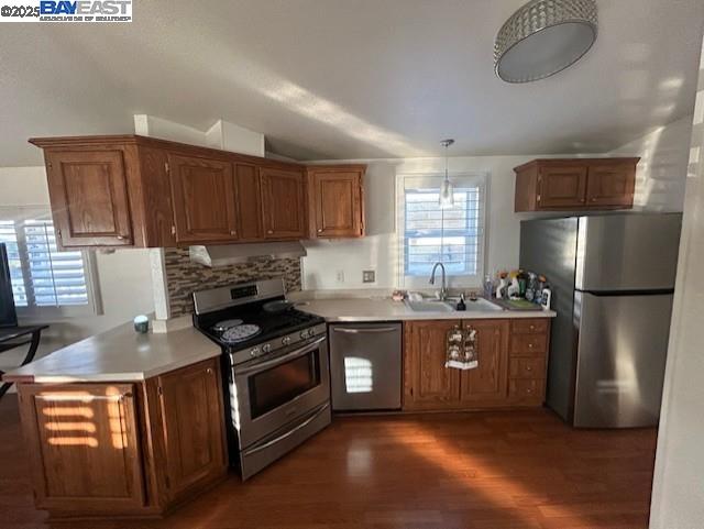 Detail Gallery Image 4 of 38 For 10 Lighthouse Lane, Daly City,  CA 94014 - 2 Beds | 2 Baths