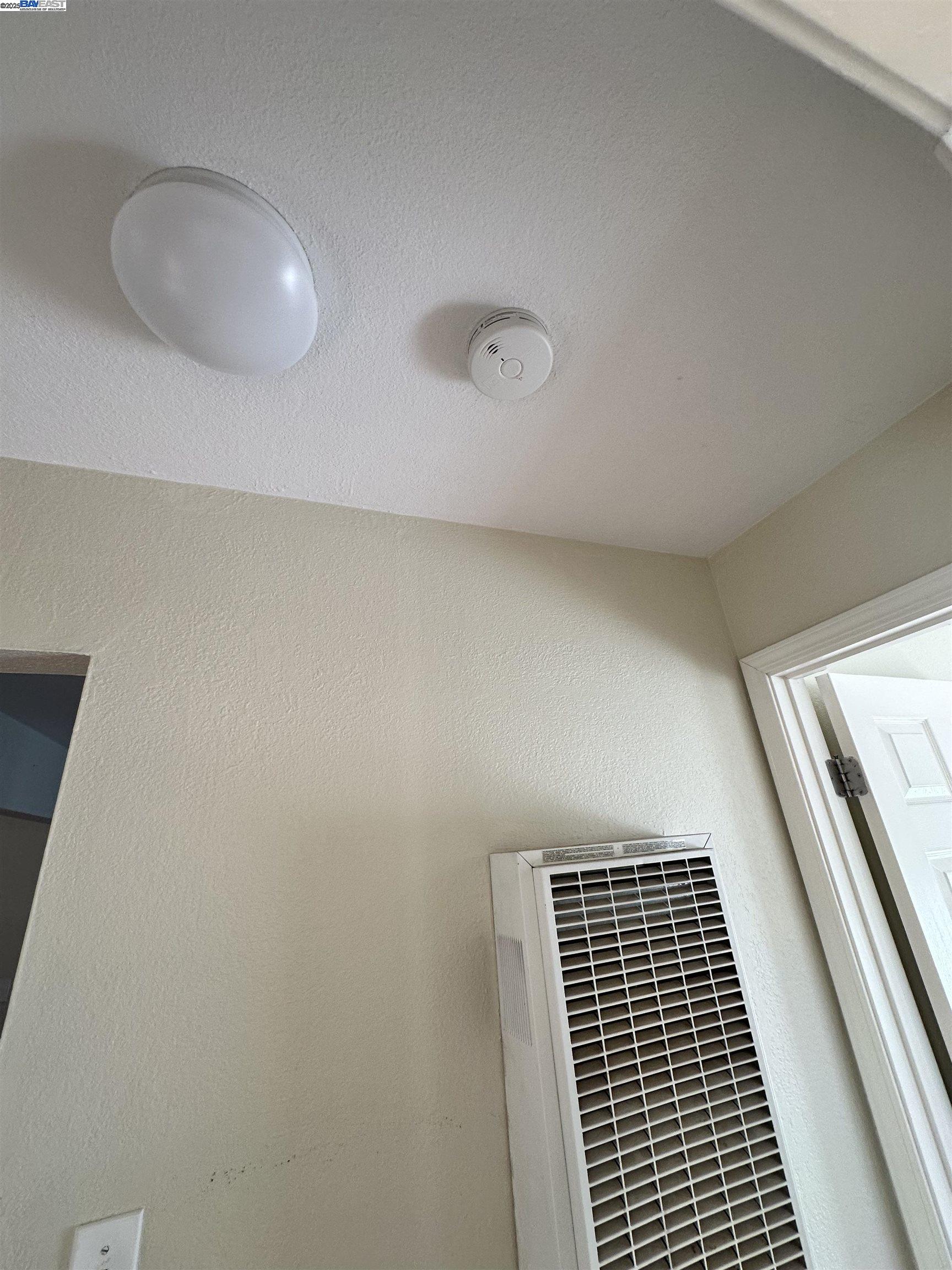 Detail Gallery Image 15 of 49 For 220 Flanders Ct, Hayward,  CA 94541 - – Beds | – Baths