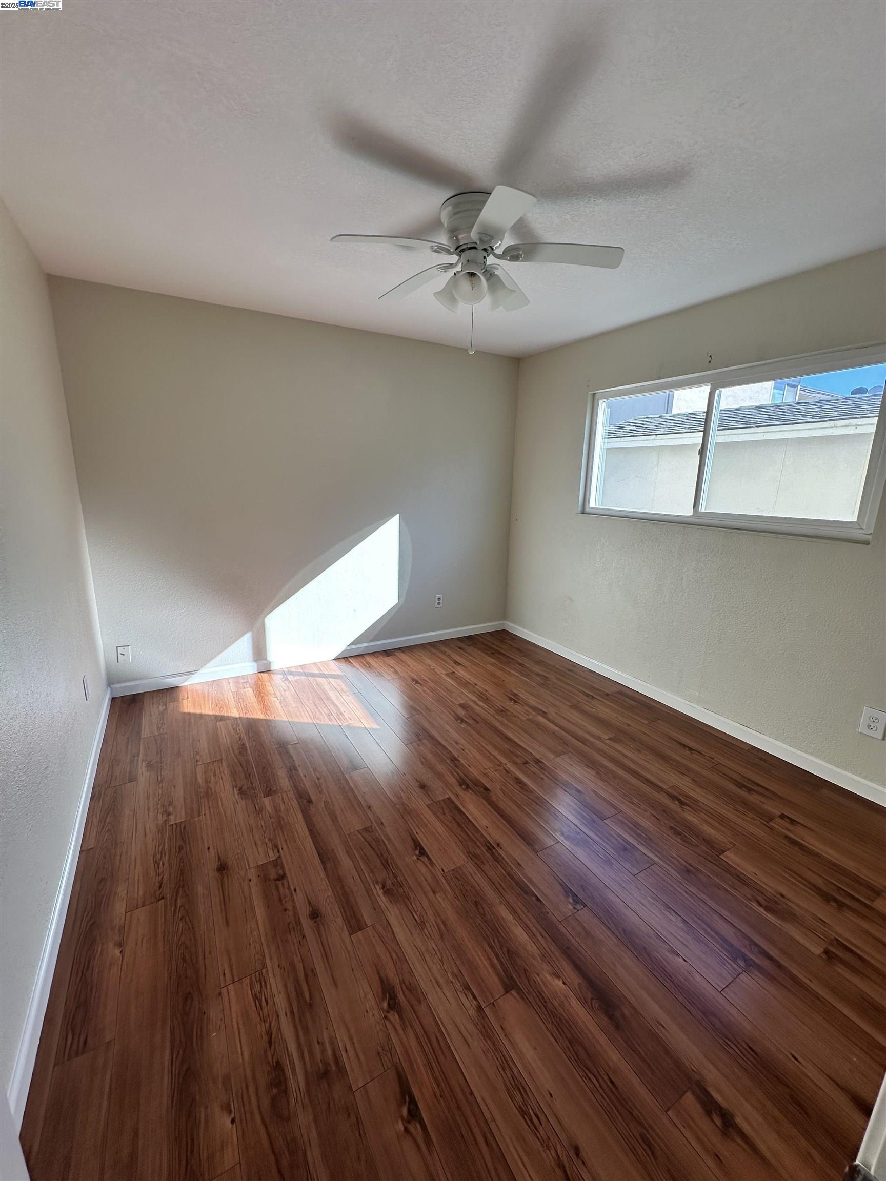 Detail Gallery Image 17 of 49 For 220 Flanders Ct, Hayward,  CA 94541 - – Beds | – Baths