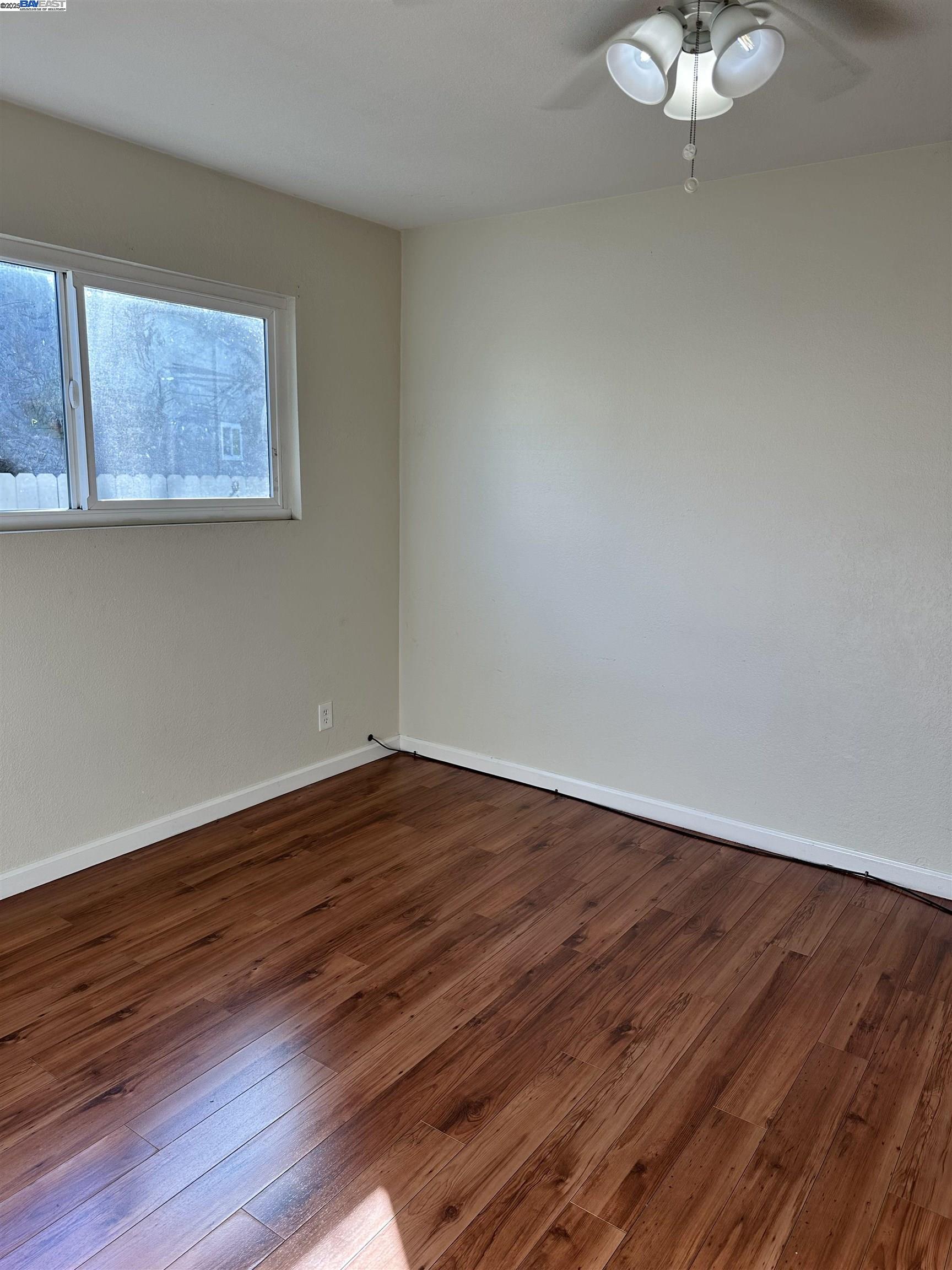 Detail Gallery Image 20 of 49 For 220 Flanders Ct, Hayward,  CA 94541 - – Beds | – Baths