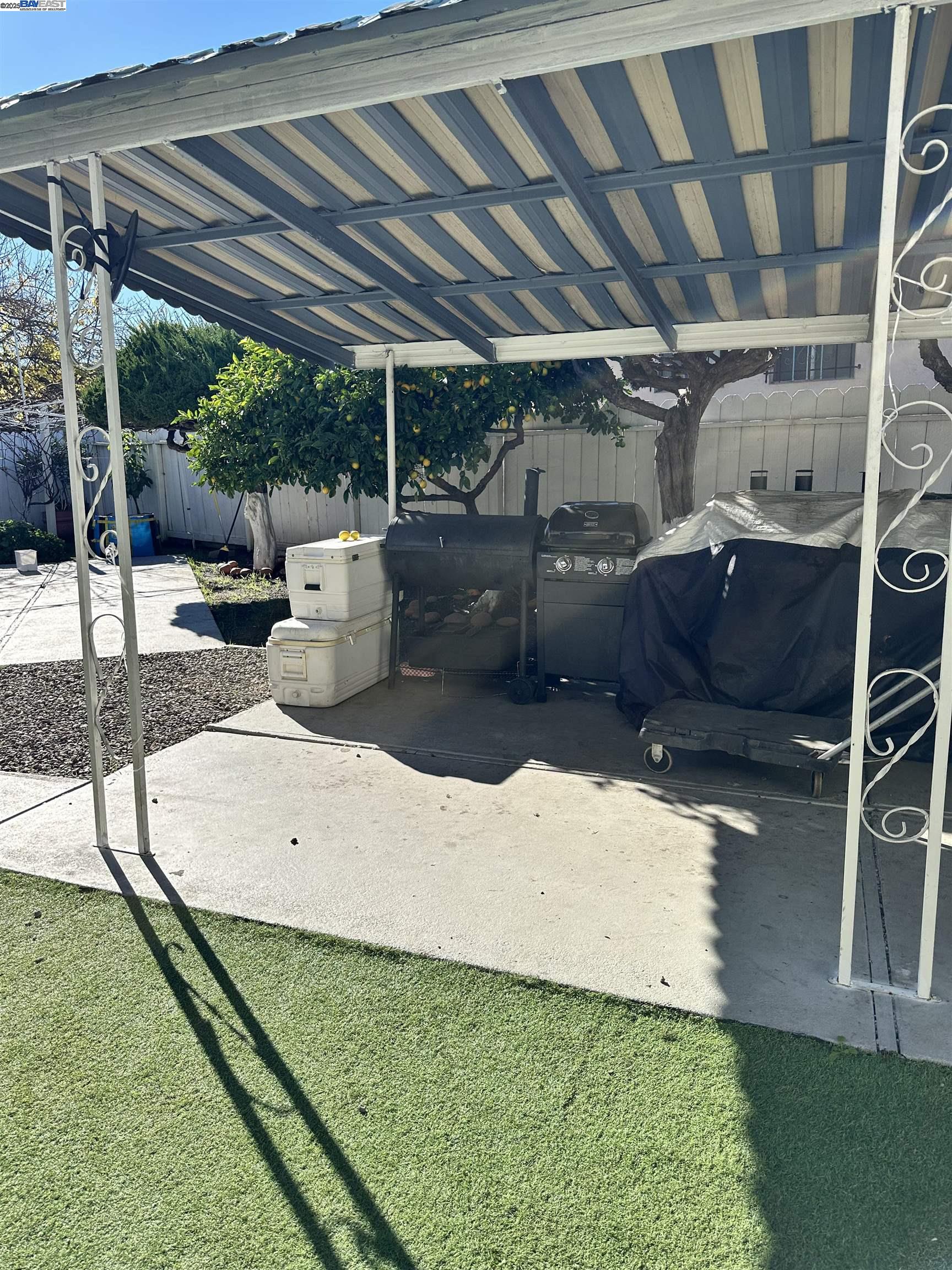 Detail Gallery Image 32 of 49 For 220 Flanders Ct, Hayward,  CA 94541 - – Beds | – Baths