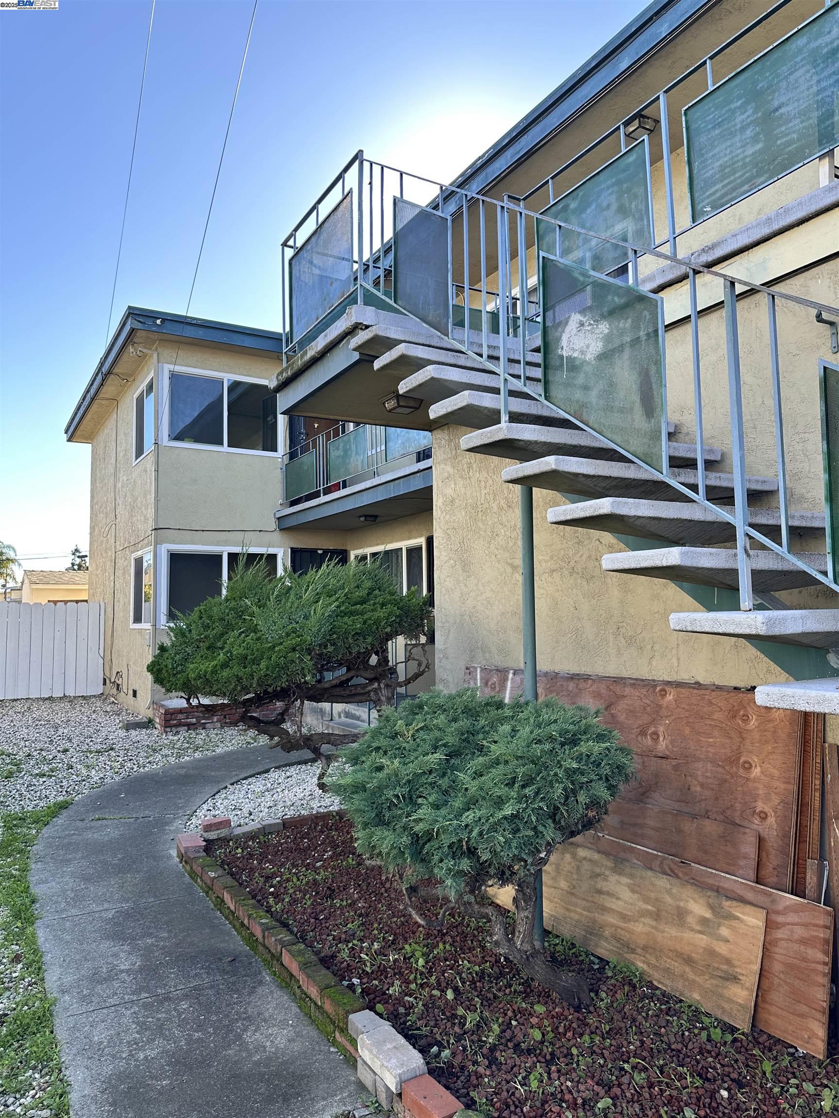 Detail Gallery Image 43 of 49 For 220 Flanders Ct, Hayward,  CA 94541 - – Beds | – Baths