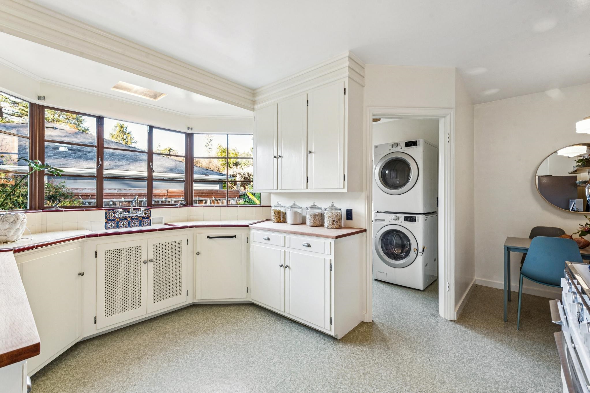Detail Gallery Image 31 of 60 For 110 Duncan Way, Oakland,  CA 94611 - 2 Beds | 1 Baths