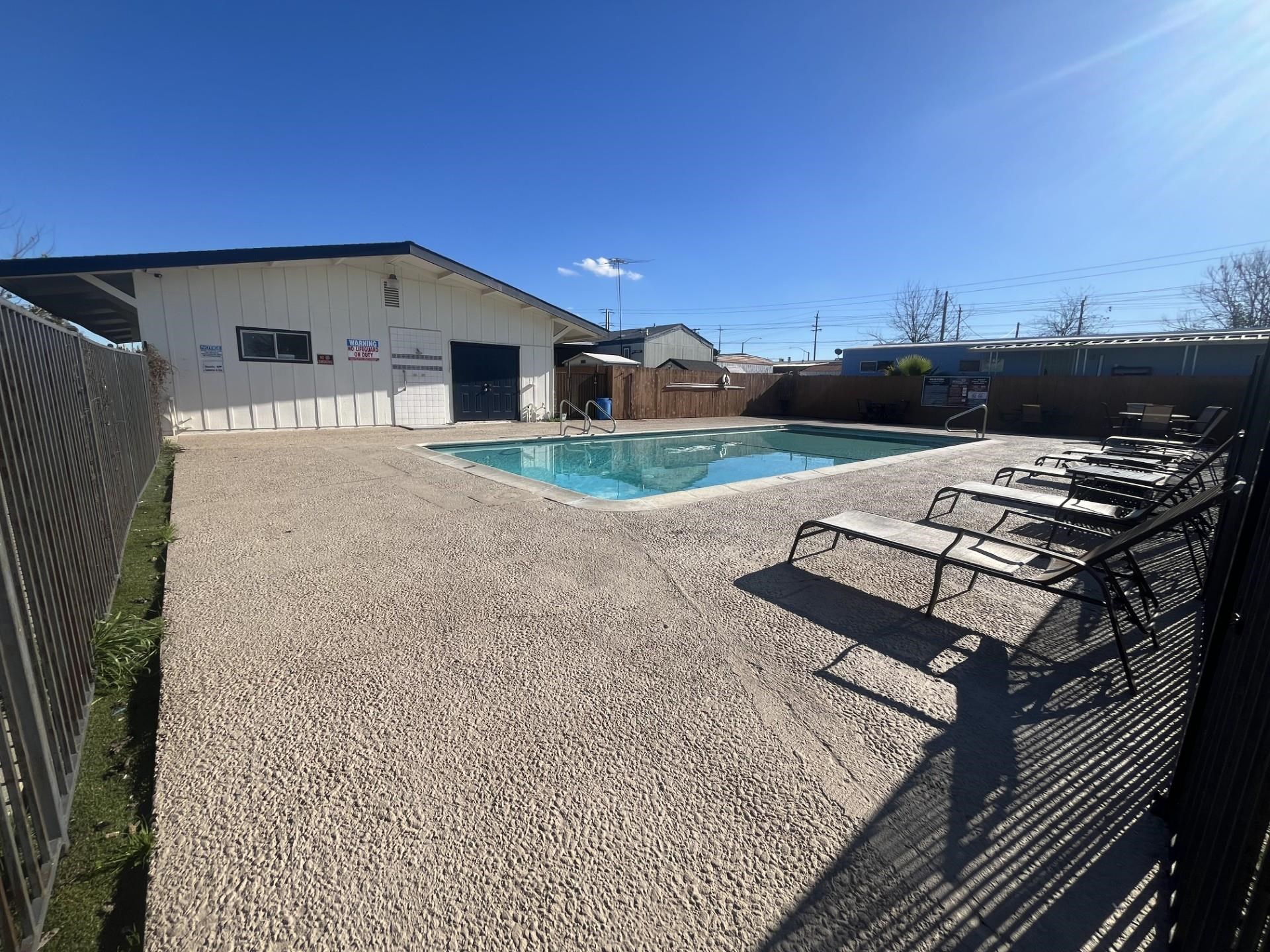 Detail Gallery Image 21 of 22 For 4143 Yosemite Blvd. #C21,  Modesto,  CA 95357 - 2 Beds | 1 Baths