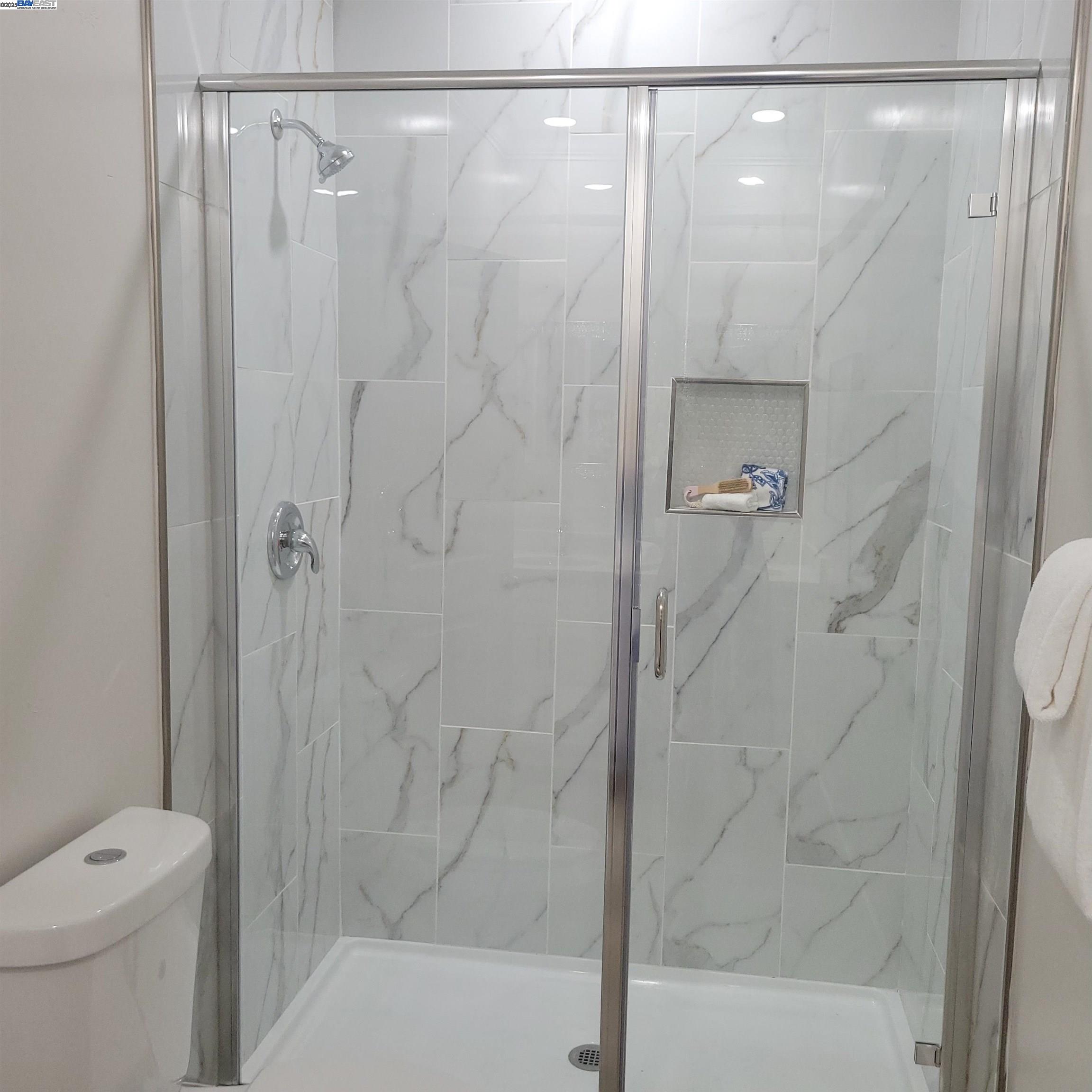 Detail Gallery Image 16 of 18 For 2627 Beaumont St, Sacramento,  CA 95815 - 5 Beds | 3/1 Baths