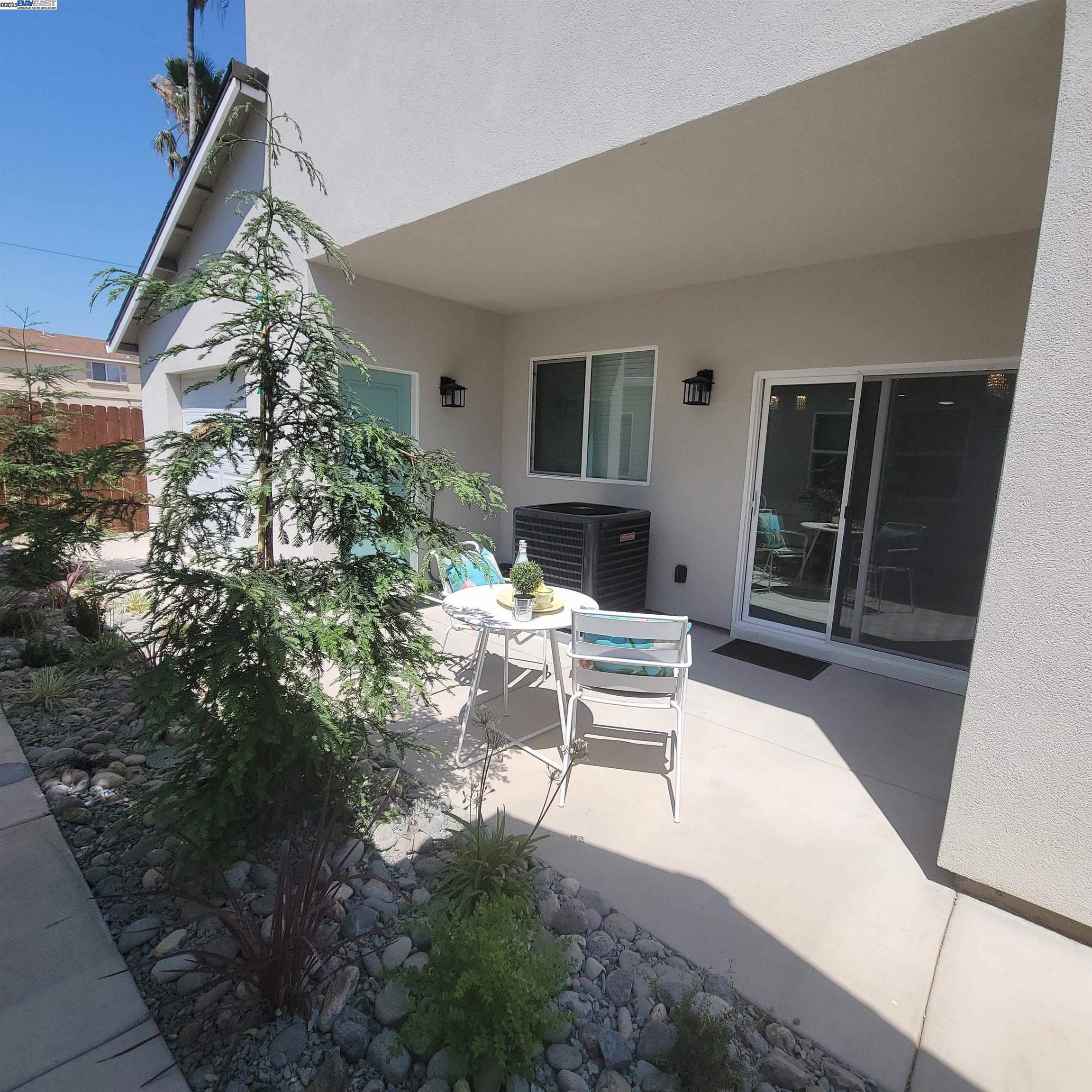 Detail Gallery Image 18 of 18 For 2627 Beaumont St, Sacramento,  CA 95815 - 5 Beds | 3/1 Baths