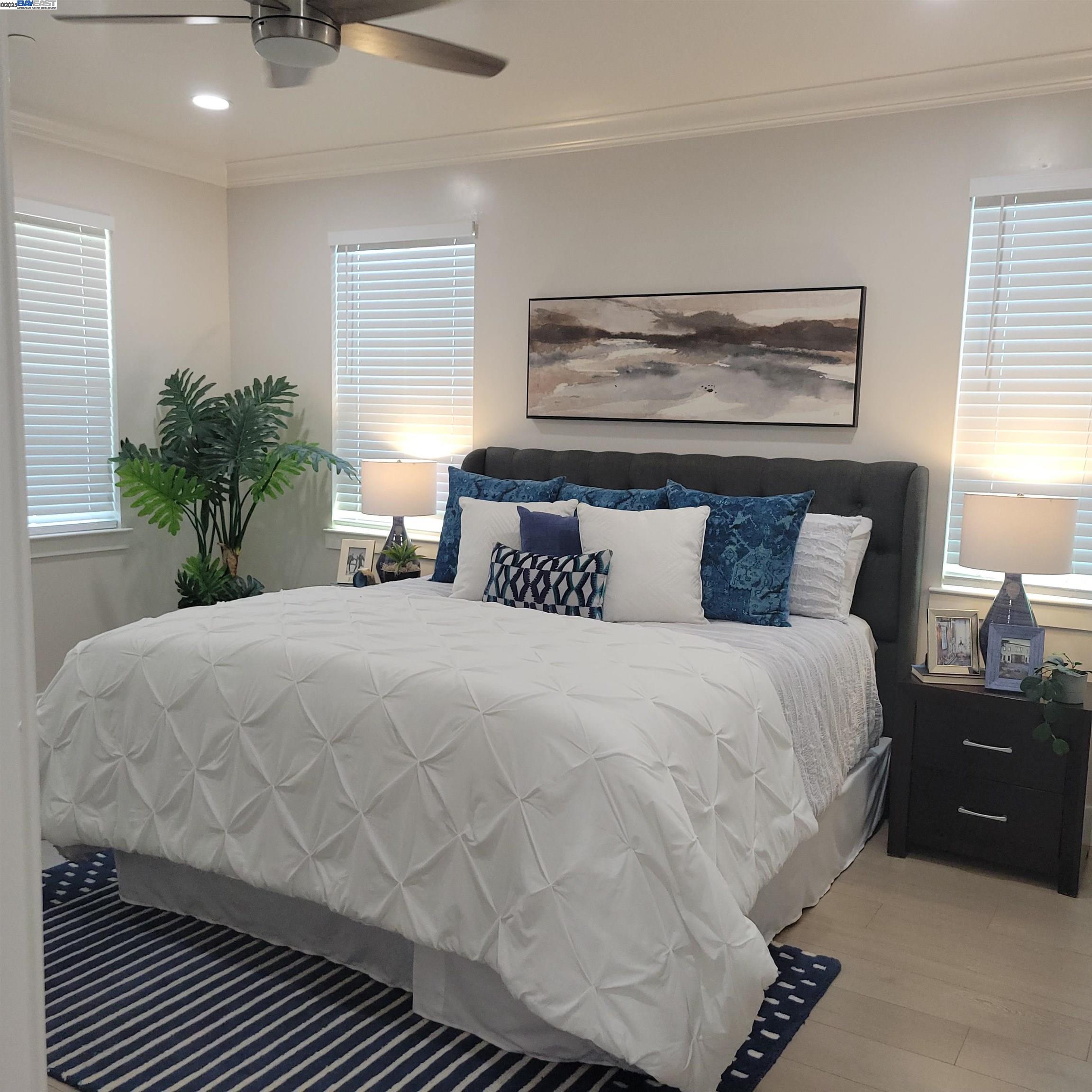 Detail Gallery Image 6 of 18 For 2627 Beaumont St, Sacramento,  CA 95815 - 5 Beds | 3/1 Baths