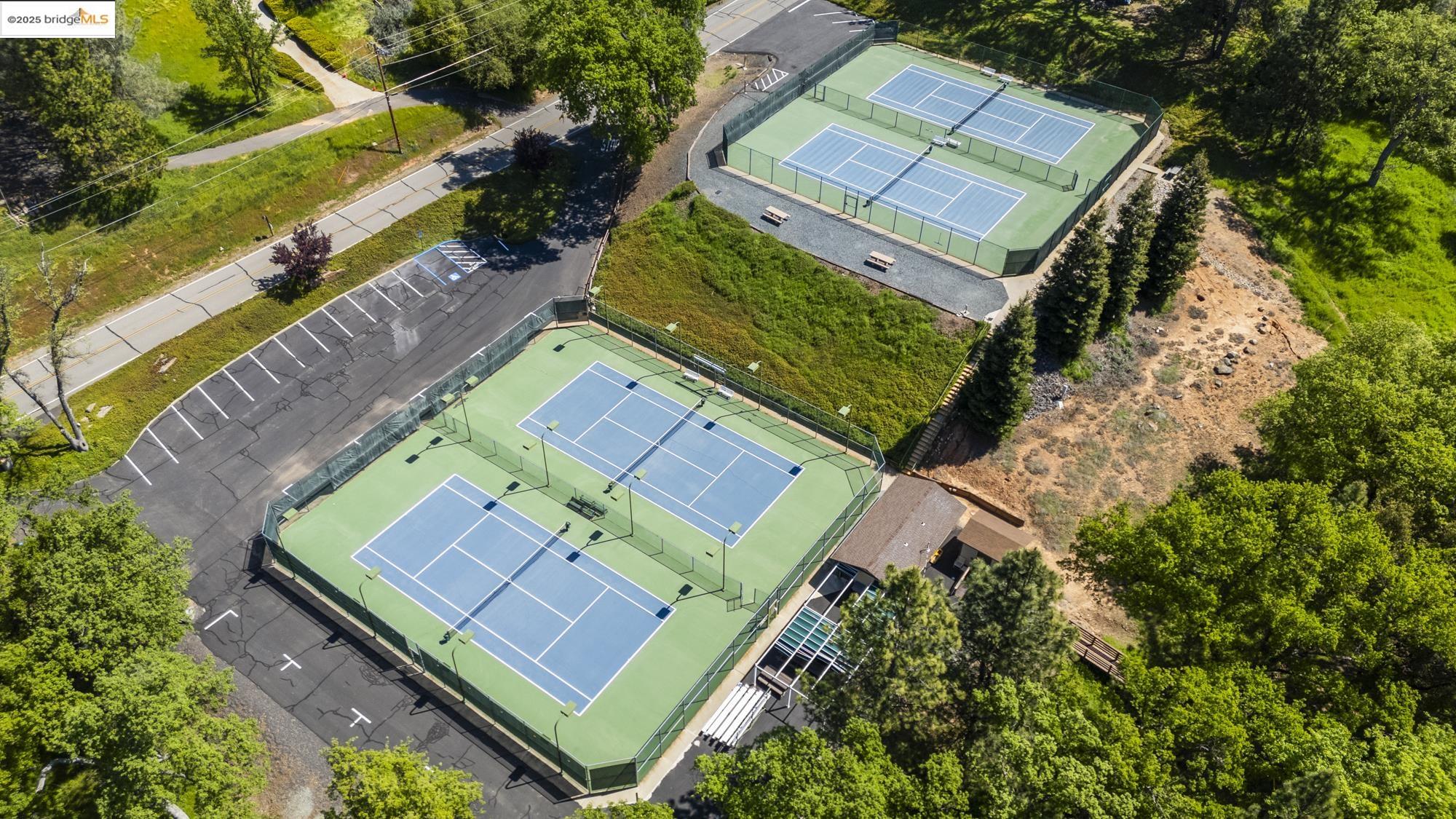 Detail Gallery Image 38 of 58 For 20734 Hemlock St, Groveland,  CA 95370 - 3 Beds | 2 Baths