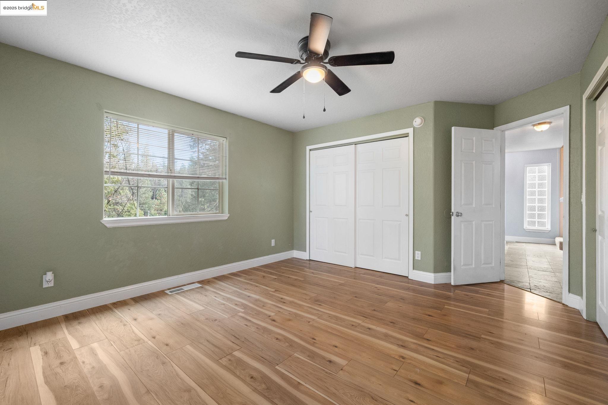 Detail Gallery Image 11 of 32 For 22464 N Tuolumne Rd, Twain Harte,  CA 95383 - 3 Beds | 2/1 Baths