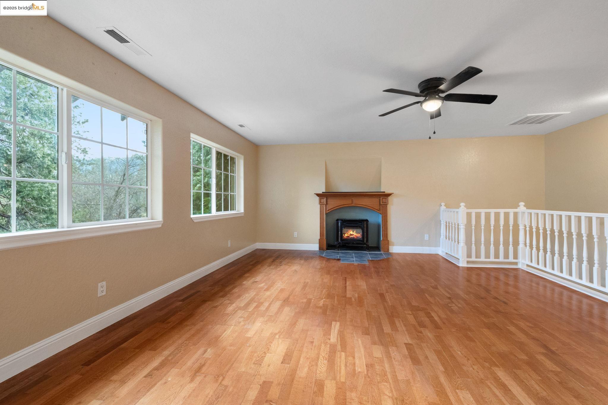 Detail Gallery Image 17 of 32 For 22464 N Tuolumne Rd, Twain Harte,  CA 95383 - 3 Beds | 2/1 Baths