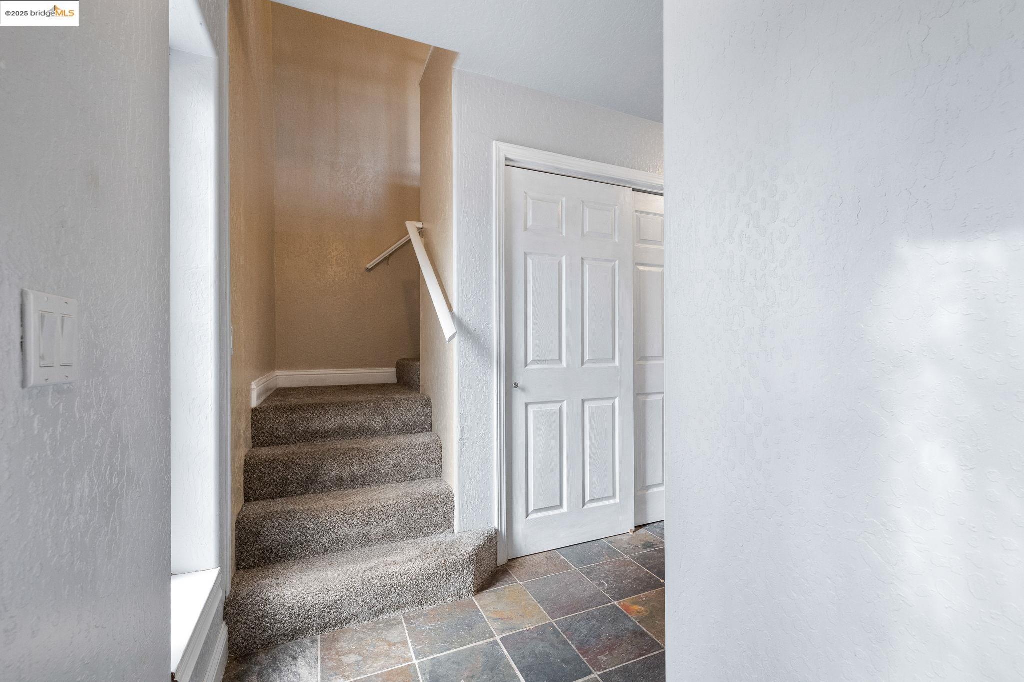 Detail Gallery Image 7 of 32 For 22464 N Tuolumne Rd, Twain Harte,  CA 95383 - 3 Beds | 2/1 Baths