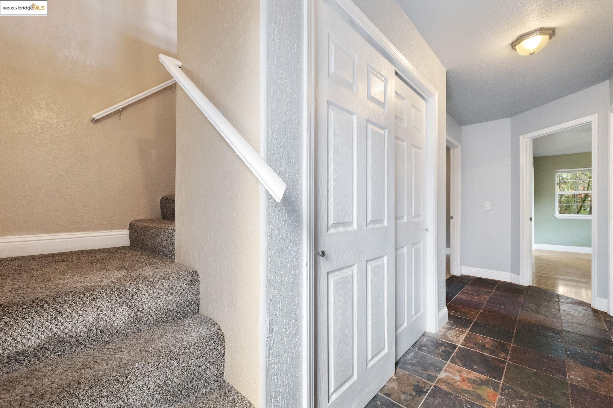 Detail Gallery Image 8 of 32 For 22464 N Tuolumne Rd, Twain Harte,  CA 95383 - 3 Beds | 2/1 Baths