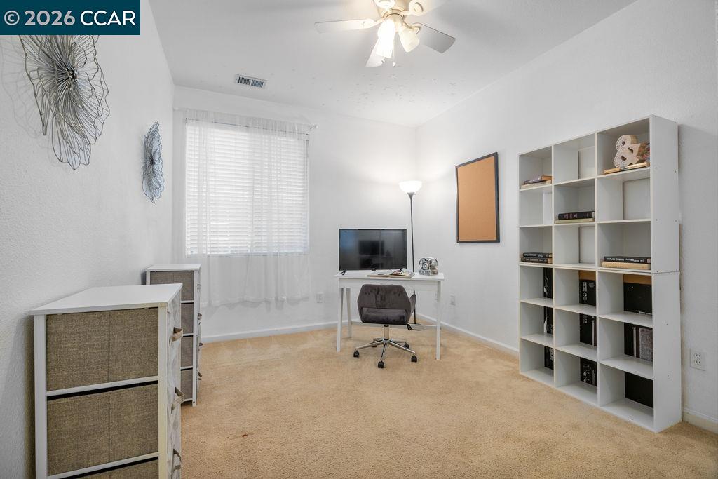 Detail Gallery Image 14 of 30 For 1954 Canyon Oaks Cir, Pittsburg,  CA 94565 - 4 Beds | 2 Baths