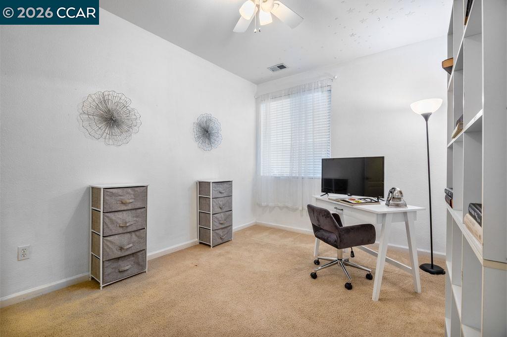 Detail Gallery Image 15 of 30 For 1954 Canyon Oaks Cir, Pittsburg,  CA 94565 - 4 Beds | 2 Baths